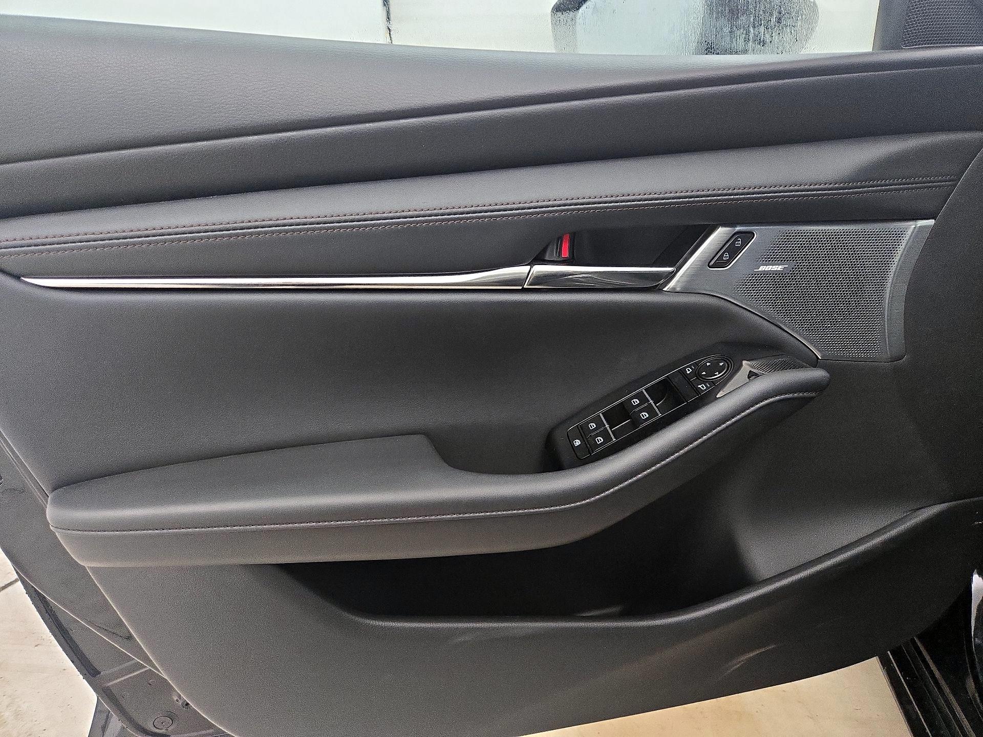 Thumbnail: 2023 Mazda Mazda3 - 12