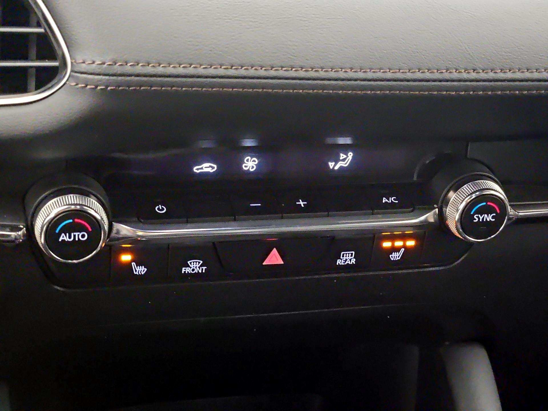 Thumbnail: 2023 Mazda Mazda3 - 17