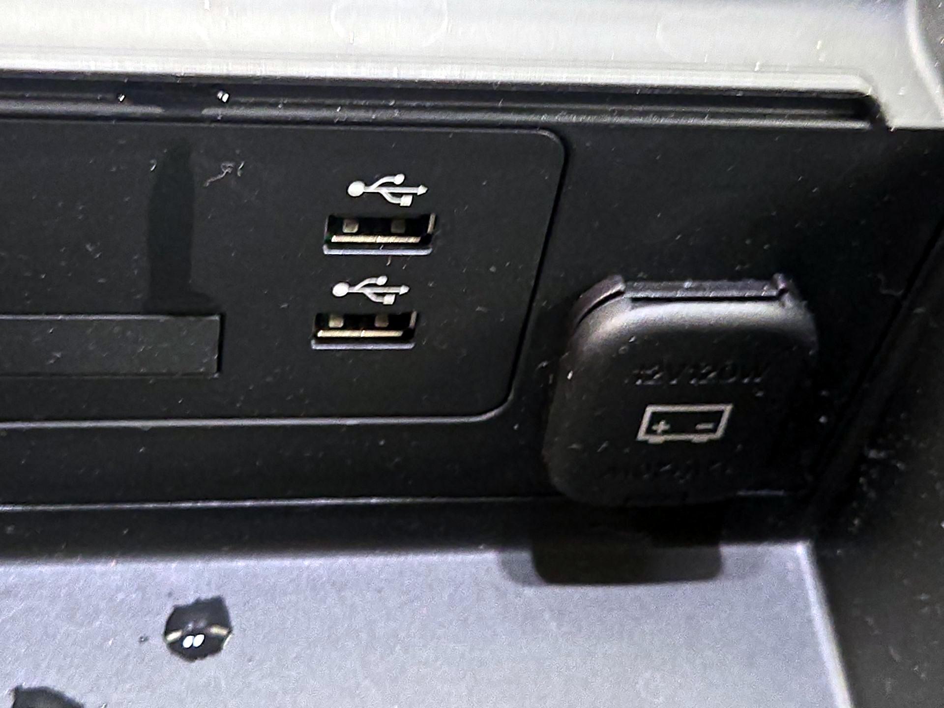 Thumbnail: 2023 Mazda Mazda3 - 19