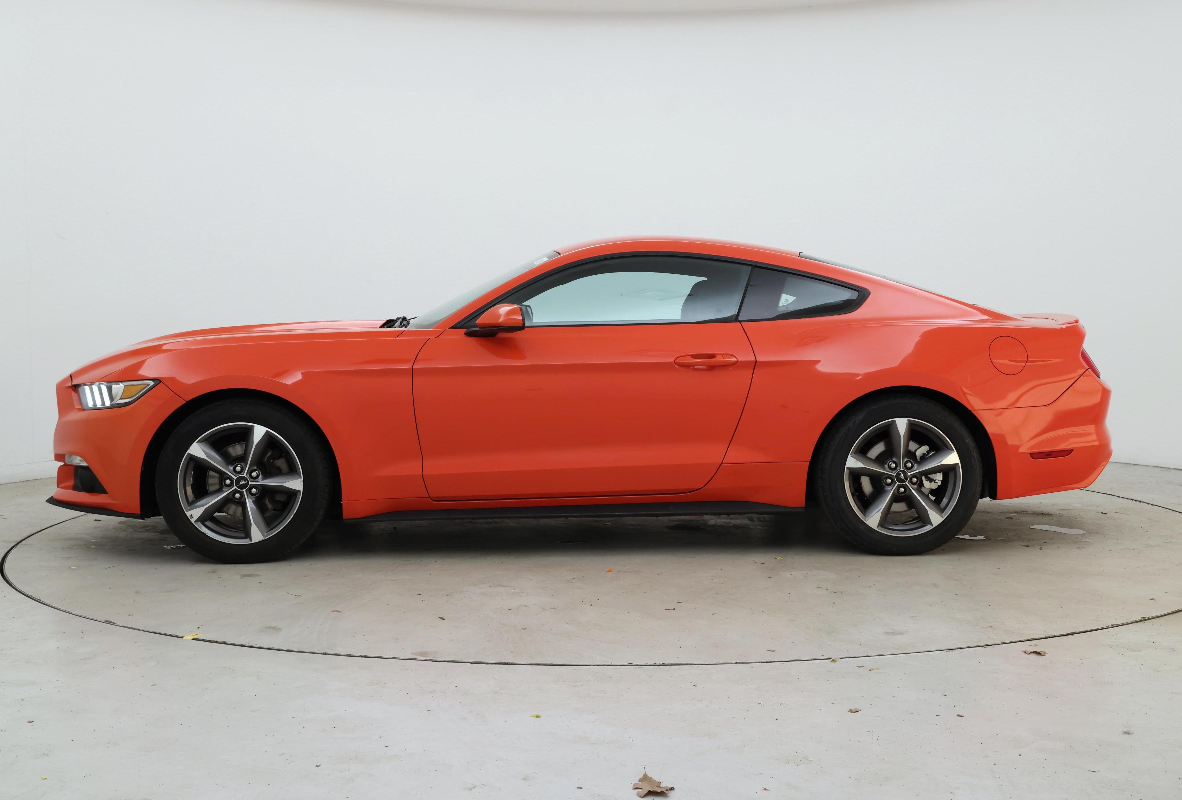 Thumbnail: 2016 Ford Mustang - 3