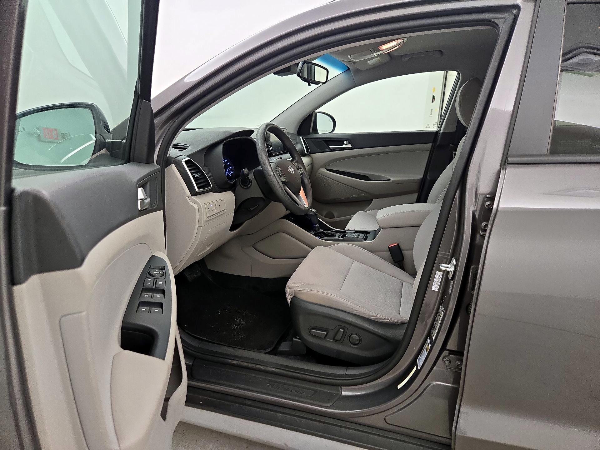 Thumbnail: 2020 Hyundai Tucson - 11