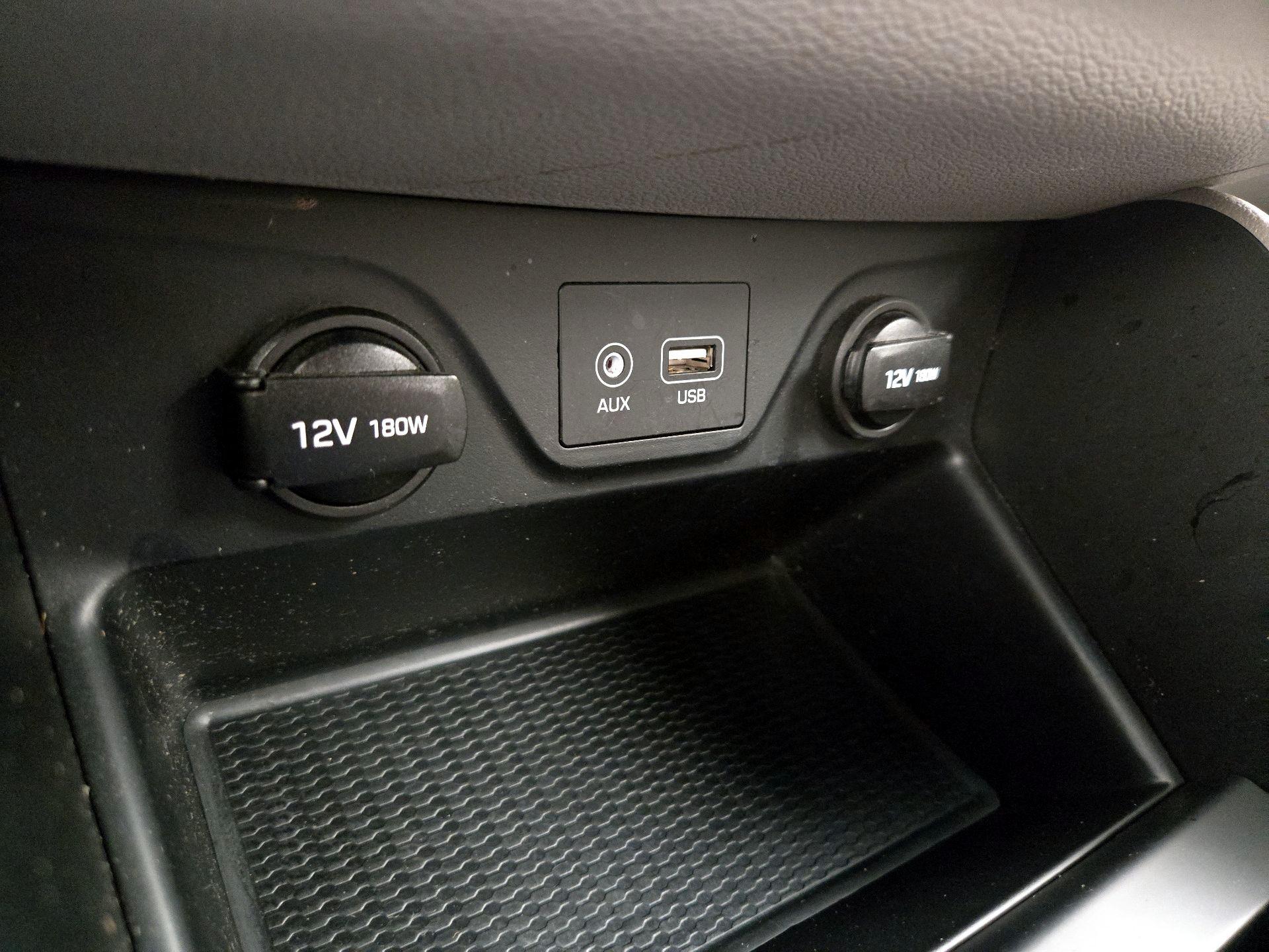 Thumbnail: 2020 Hyundai Tucson - 18