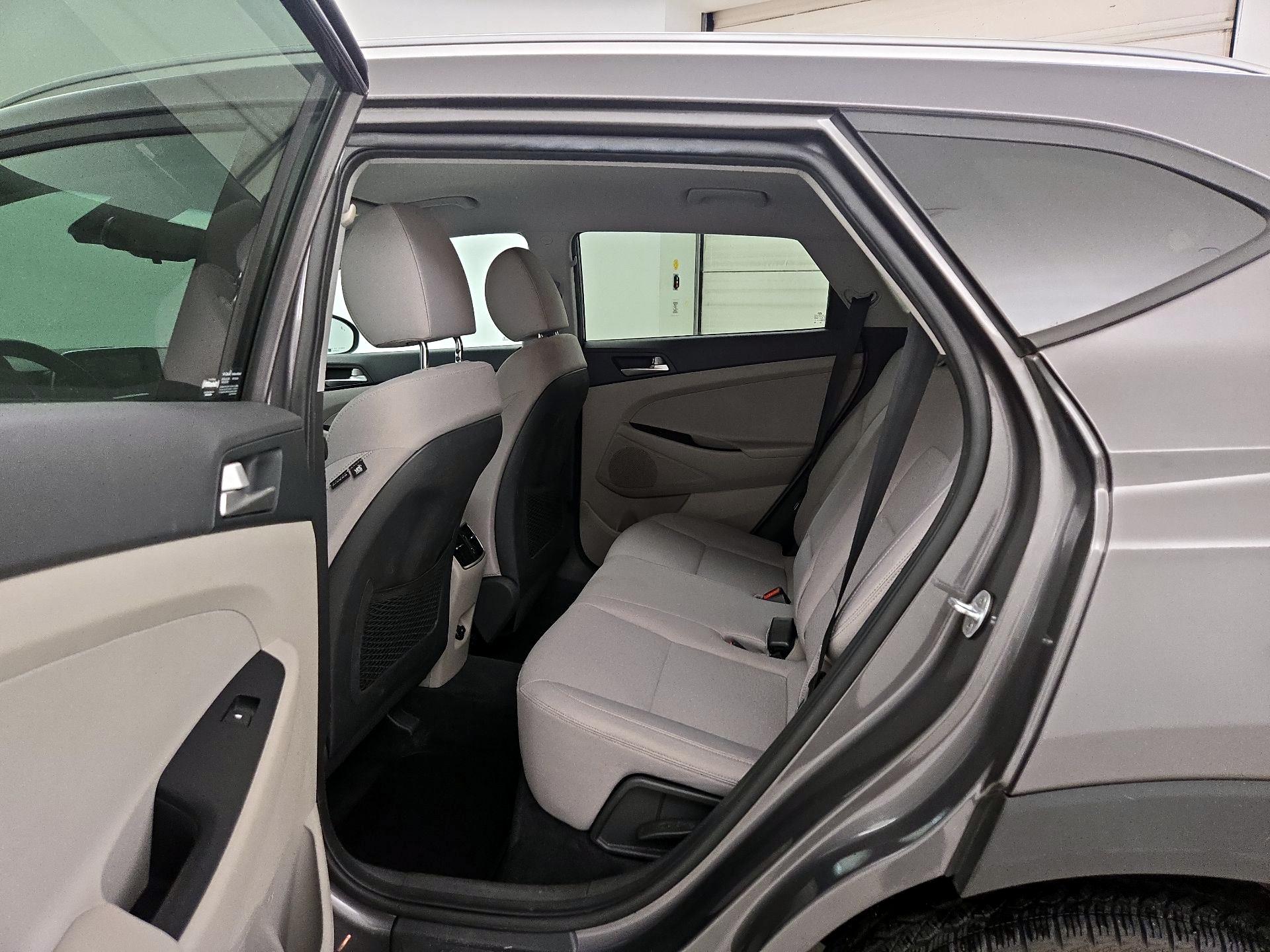 Thumbnail: 2020 Hyundai Tucson - 19