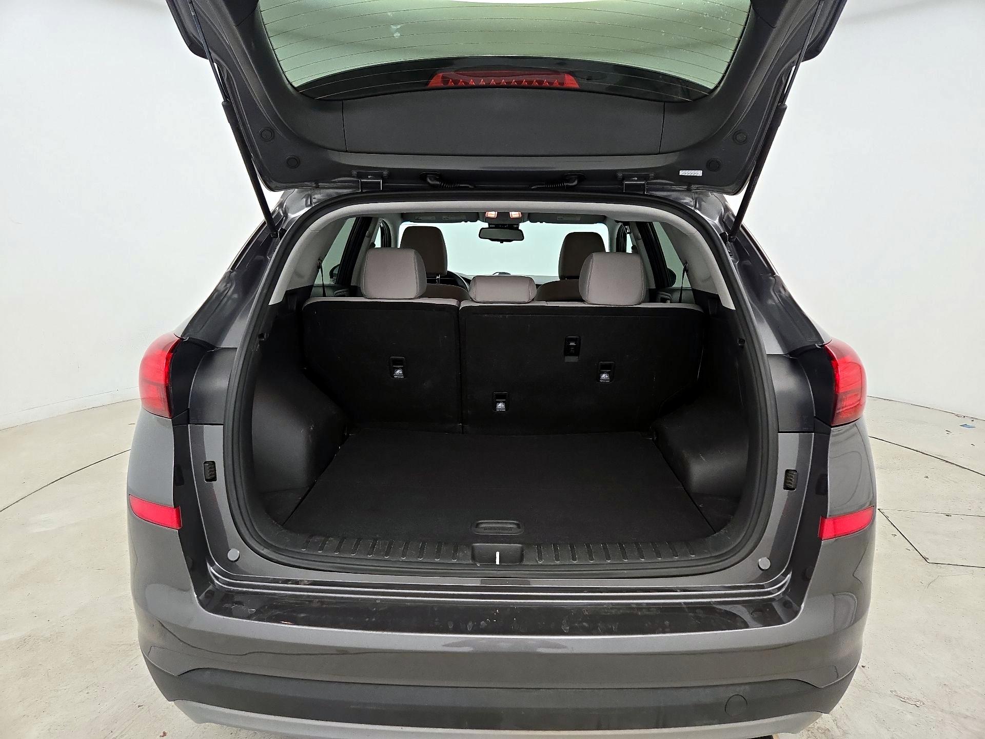 Thumbnail: 2020 Hyundai Tucson - 20