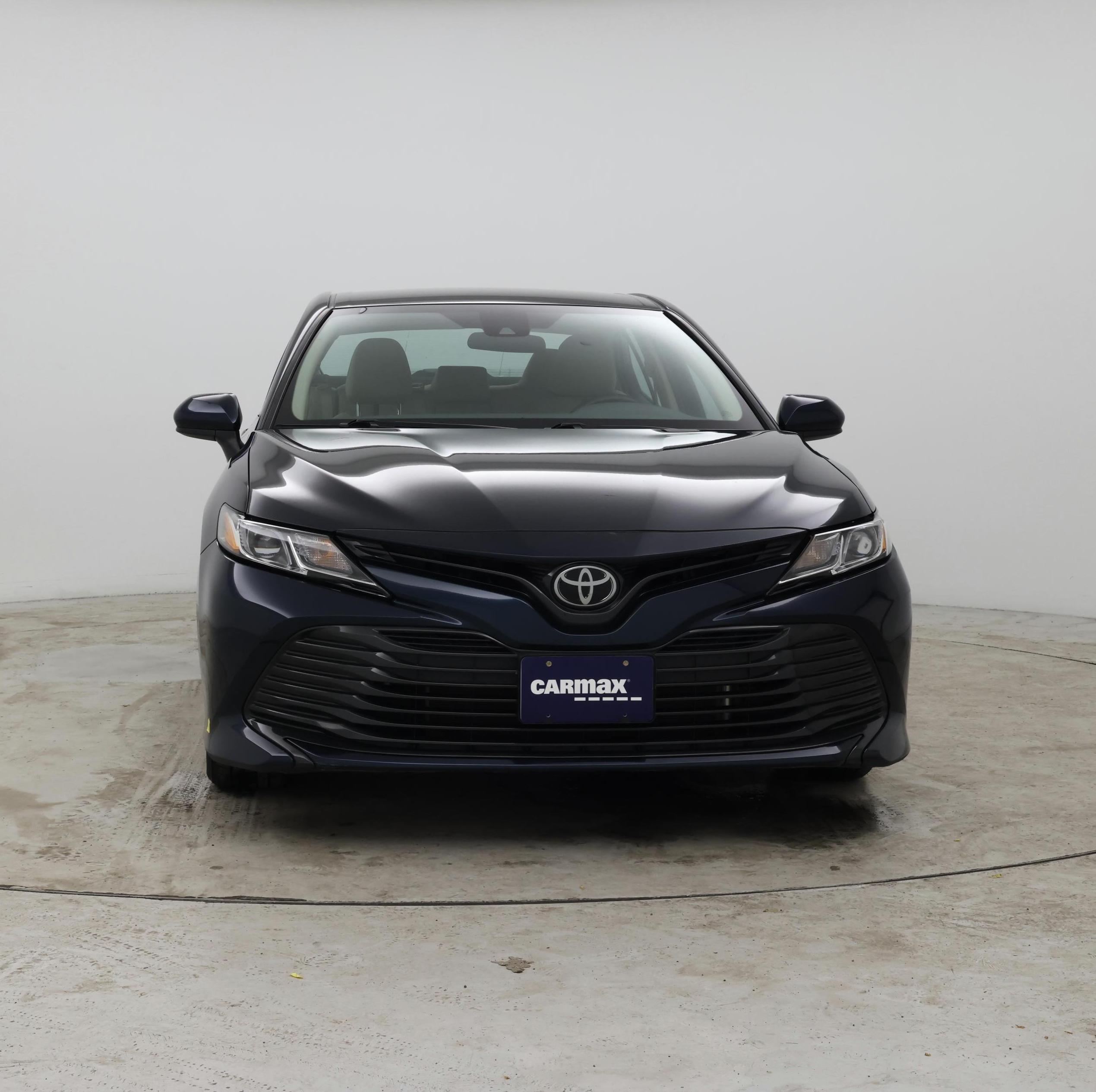 Thumbnail: 2019 Toyota Camry - 5