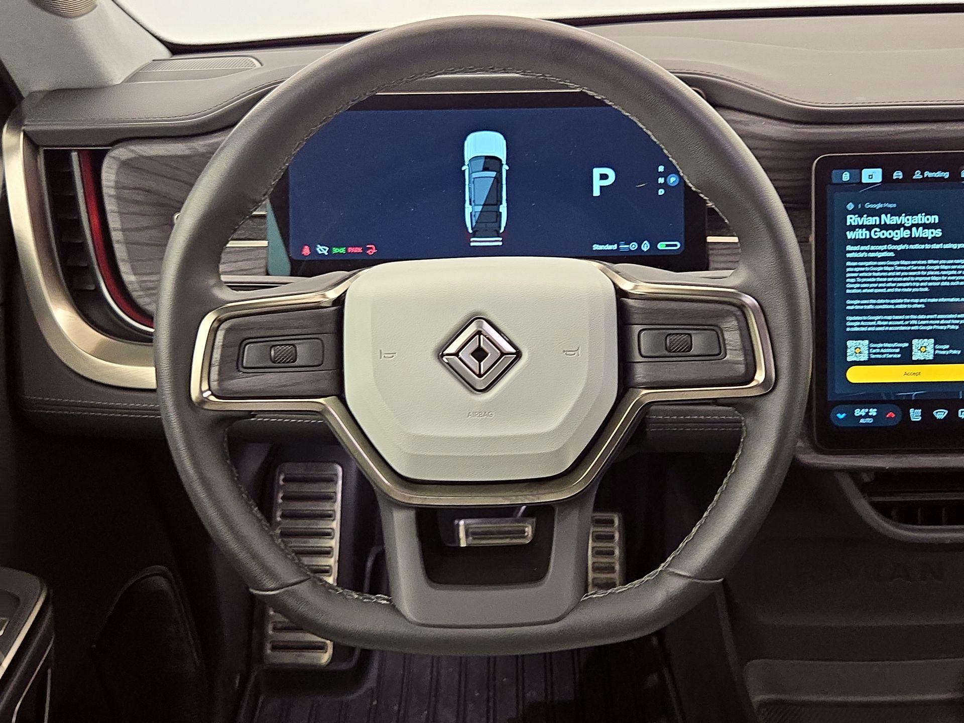 Thumbnail: 2023 Rivian R1S - 10