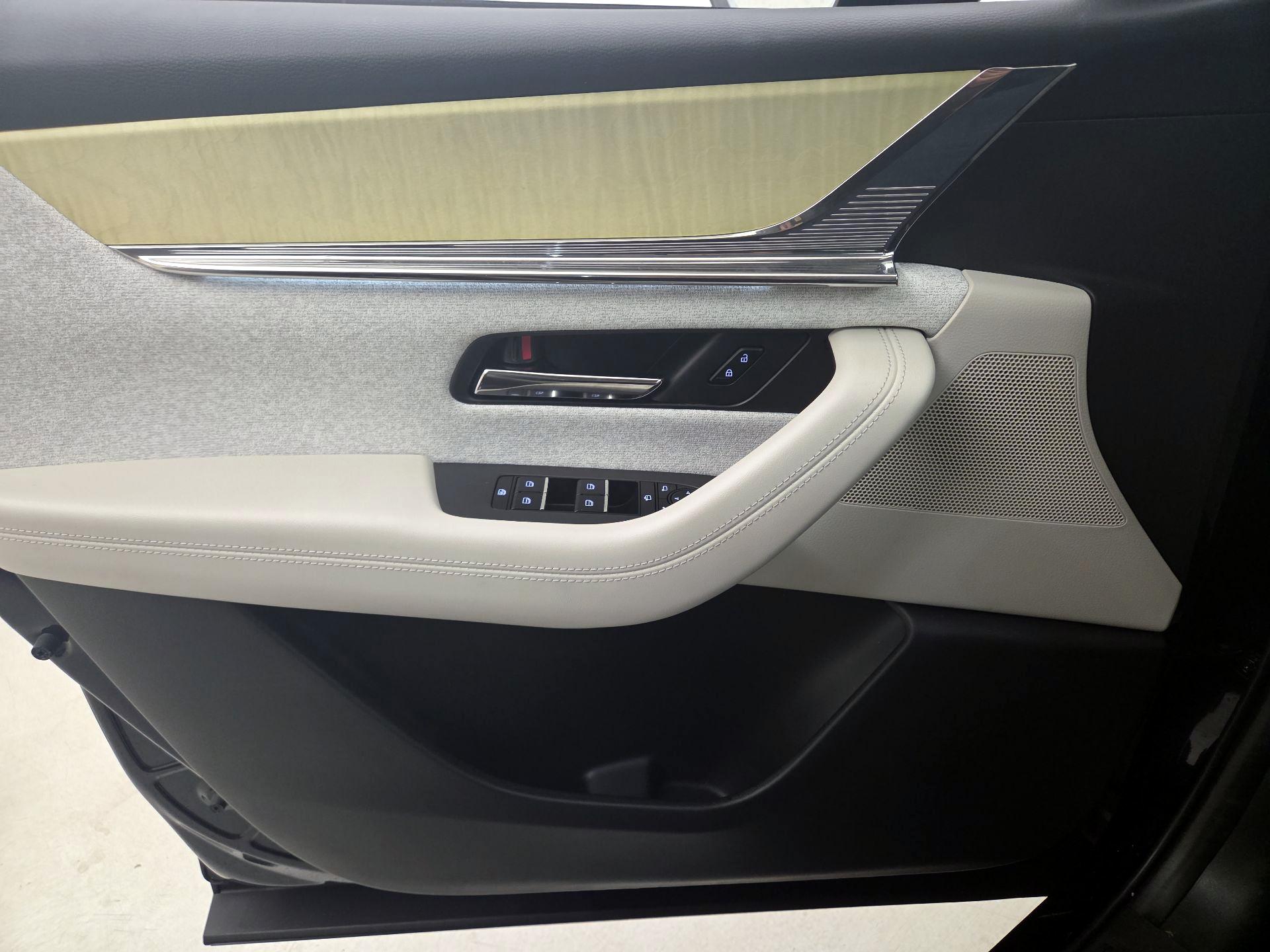 Thumbnail: 2024 Mazda CX-90 - 12