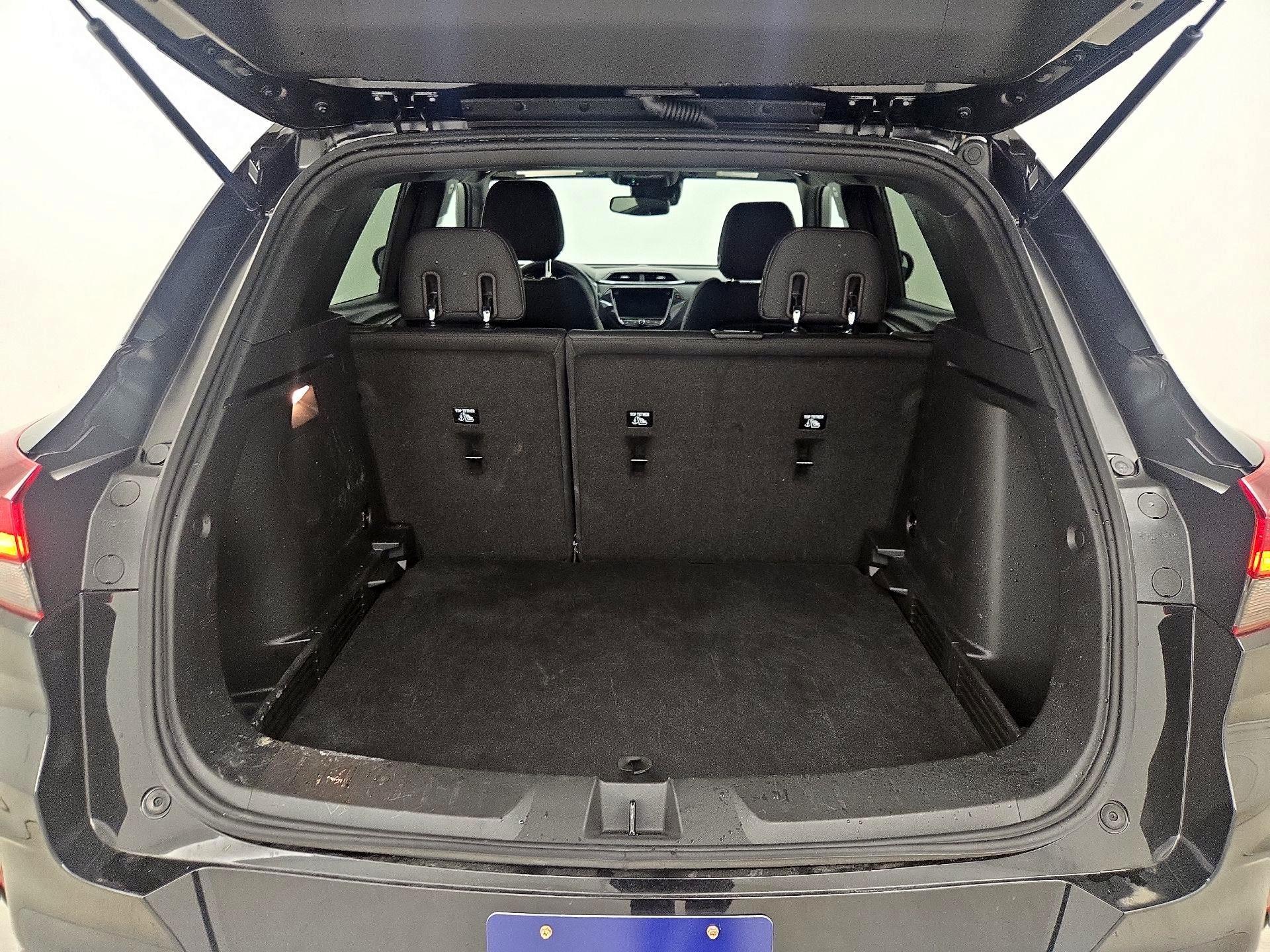 Thumbnail: 2023 Chevrolet TrailBlazer - 20