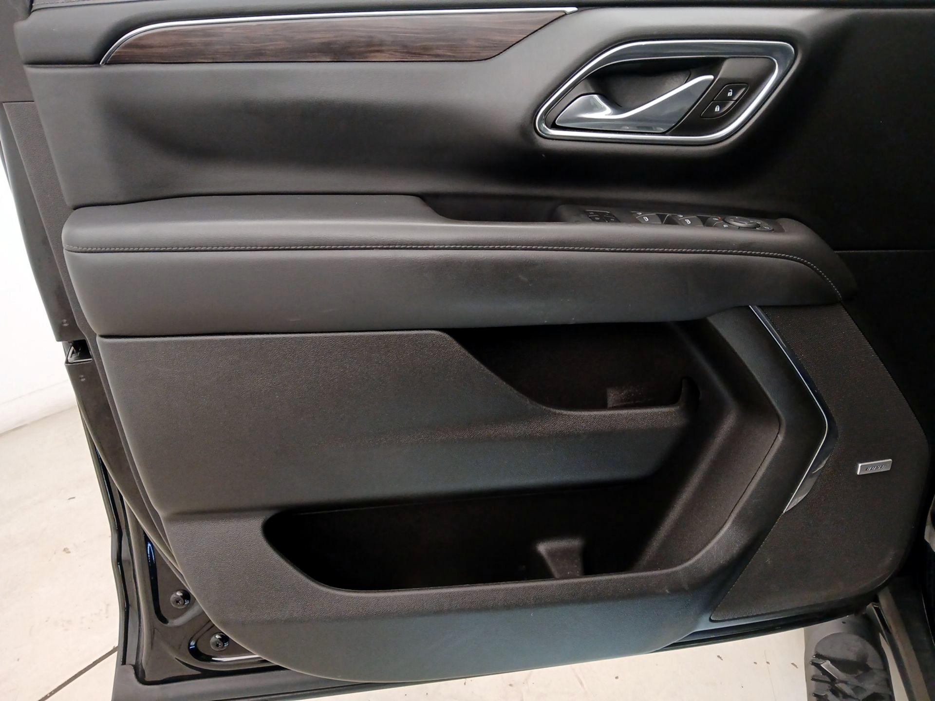 Thumbnail: 2023 Chevrolet Tahoe - 12