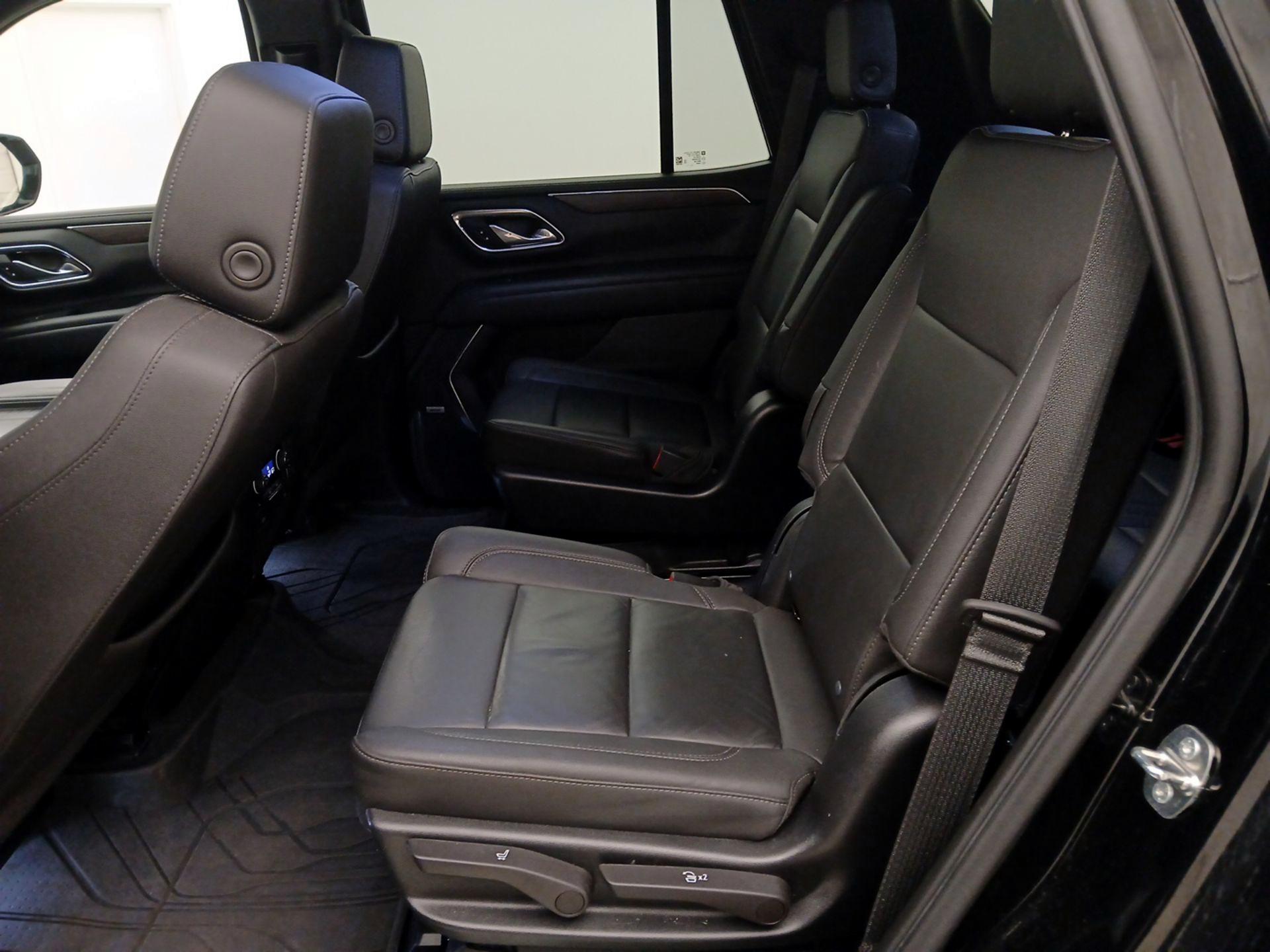 Thumbnail: 2023 Chevrolet Tahoe - 19