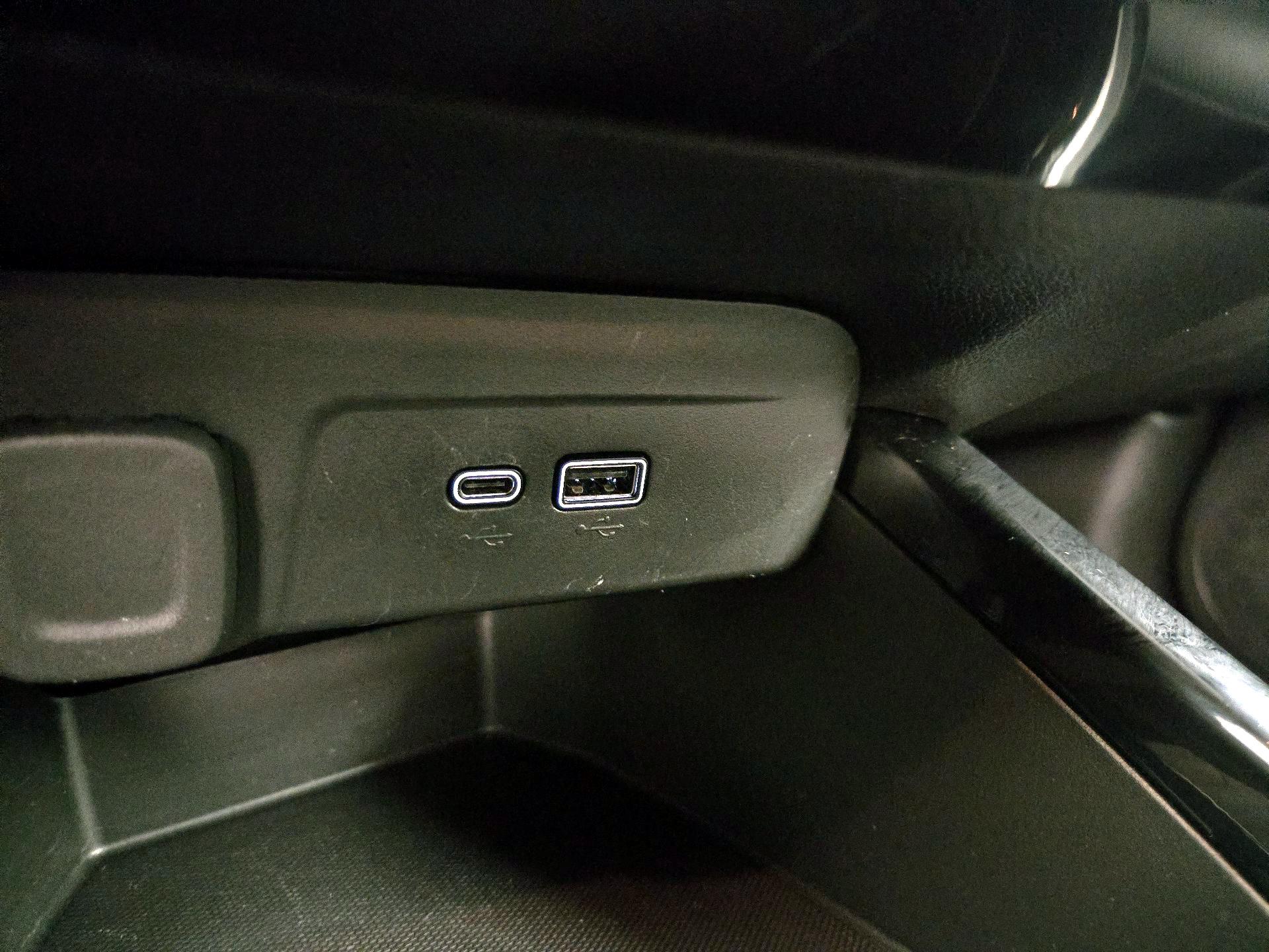 Thumbnail: 2025 Chevrolet Trax - 18