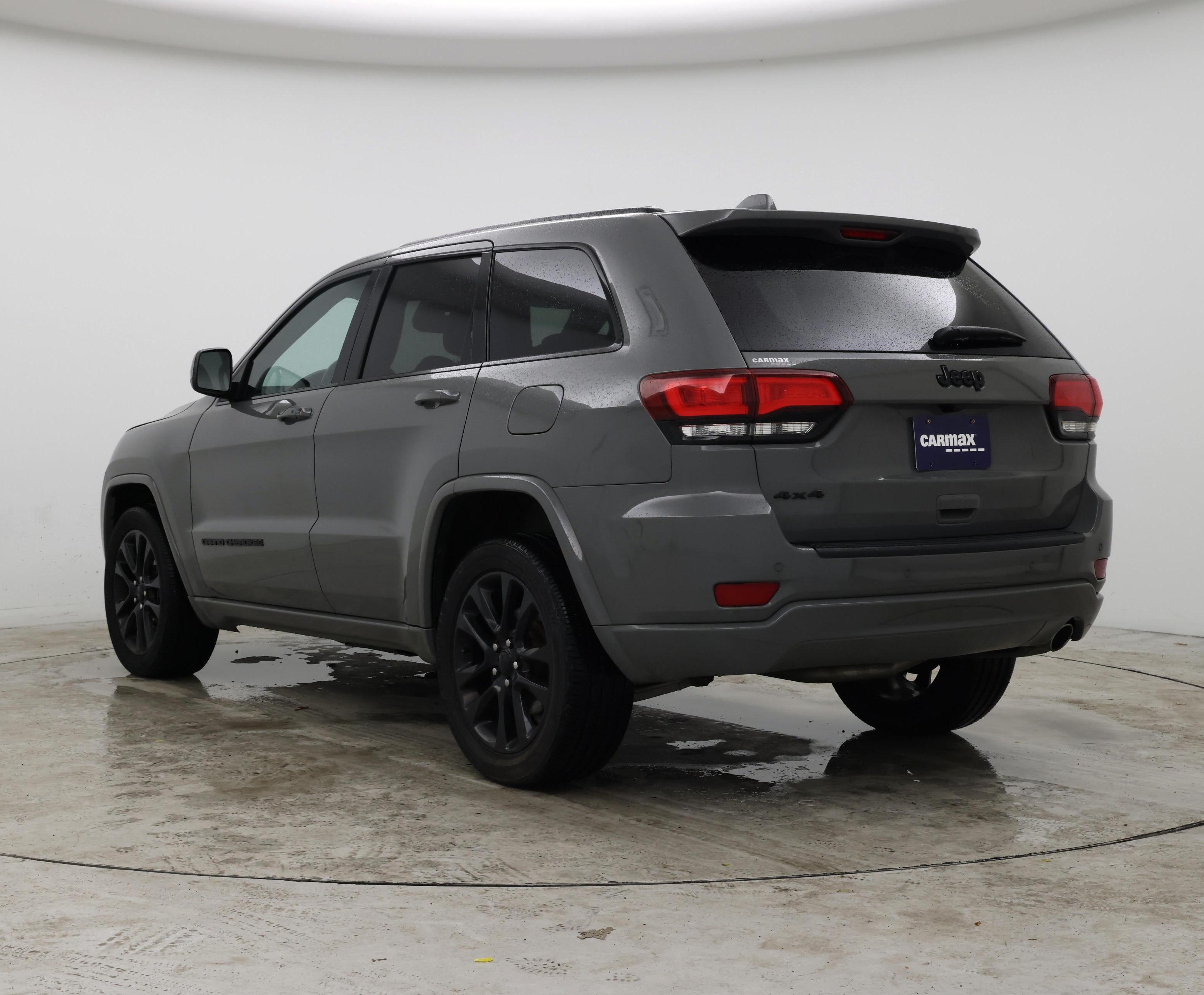 Thumbnail: 2020 Jeep Grand Cherokee - 2