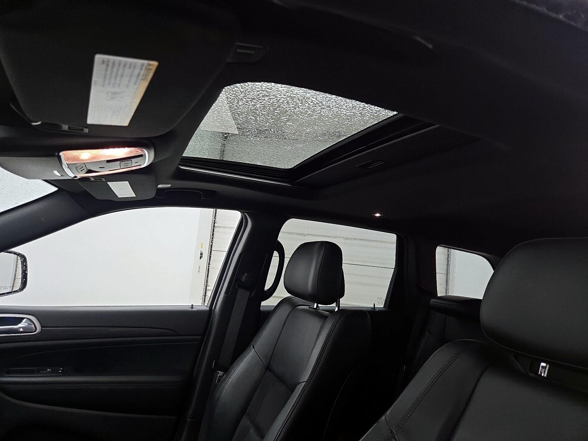 Thumbnail: 2020 Jeep Grand Cherokee - 19