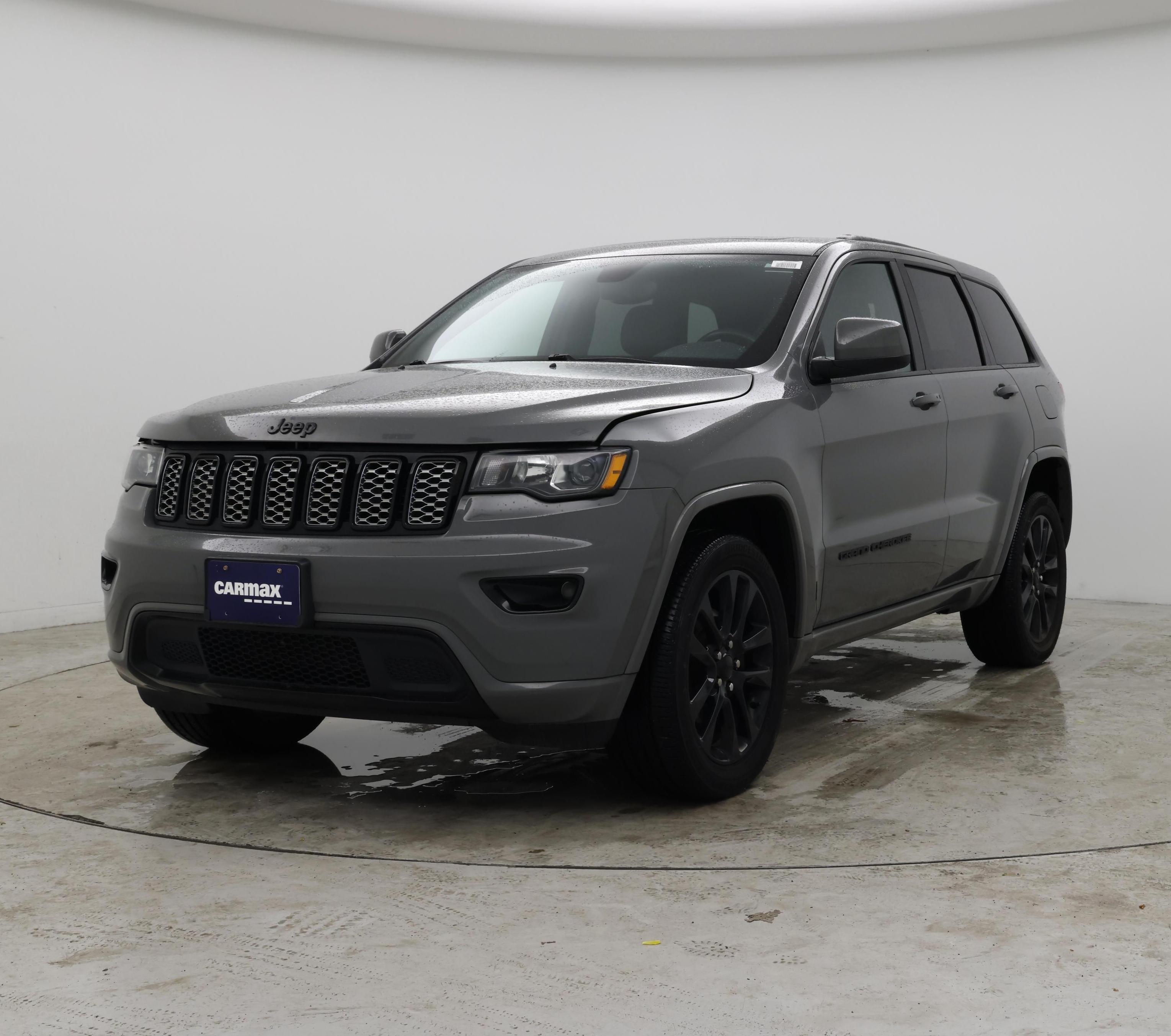 Thumbnail: 2020 Jeep Grand Cherokee - 4