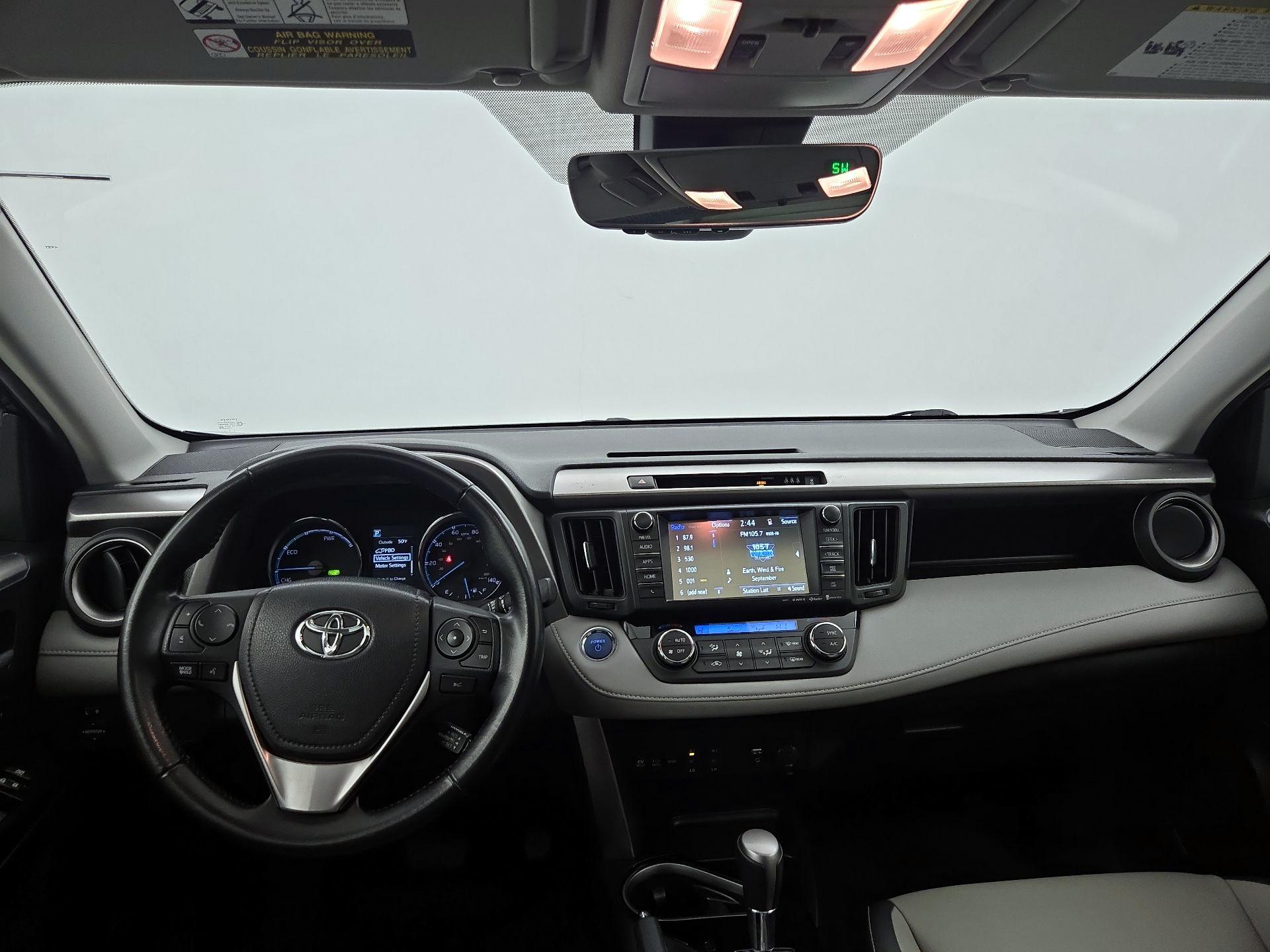 Thumbnail: 2017 Toyota RAV4 - 9