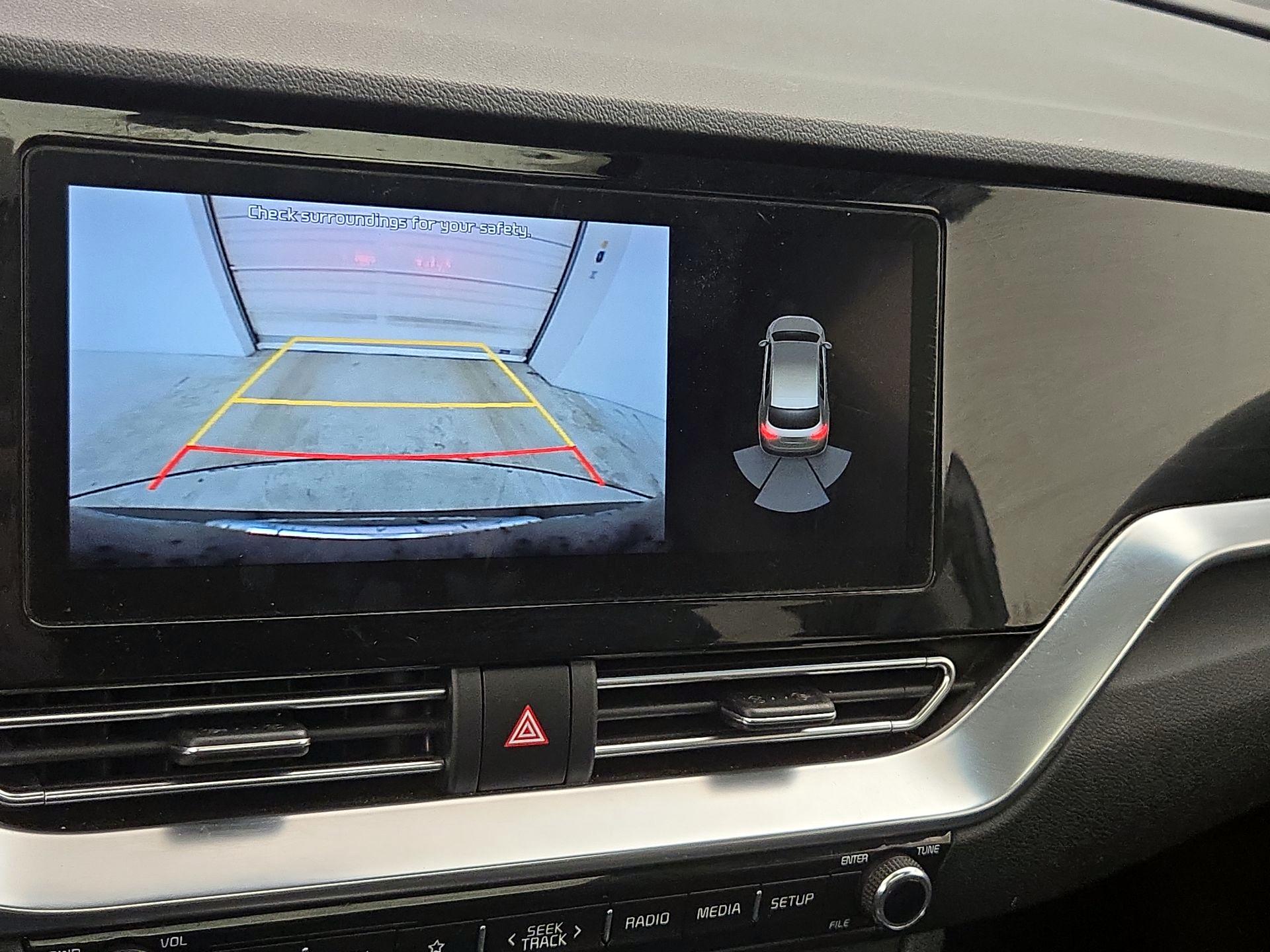 Thumbnail: 2020 Kia Niro - 15