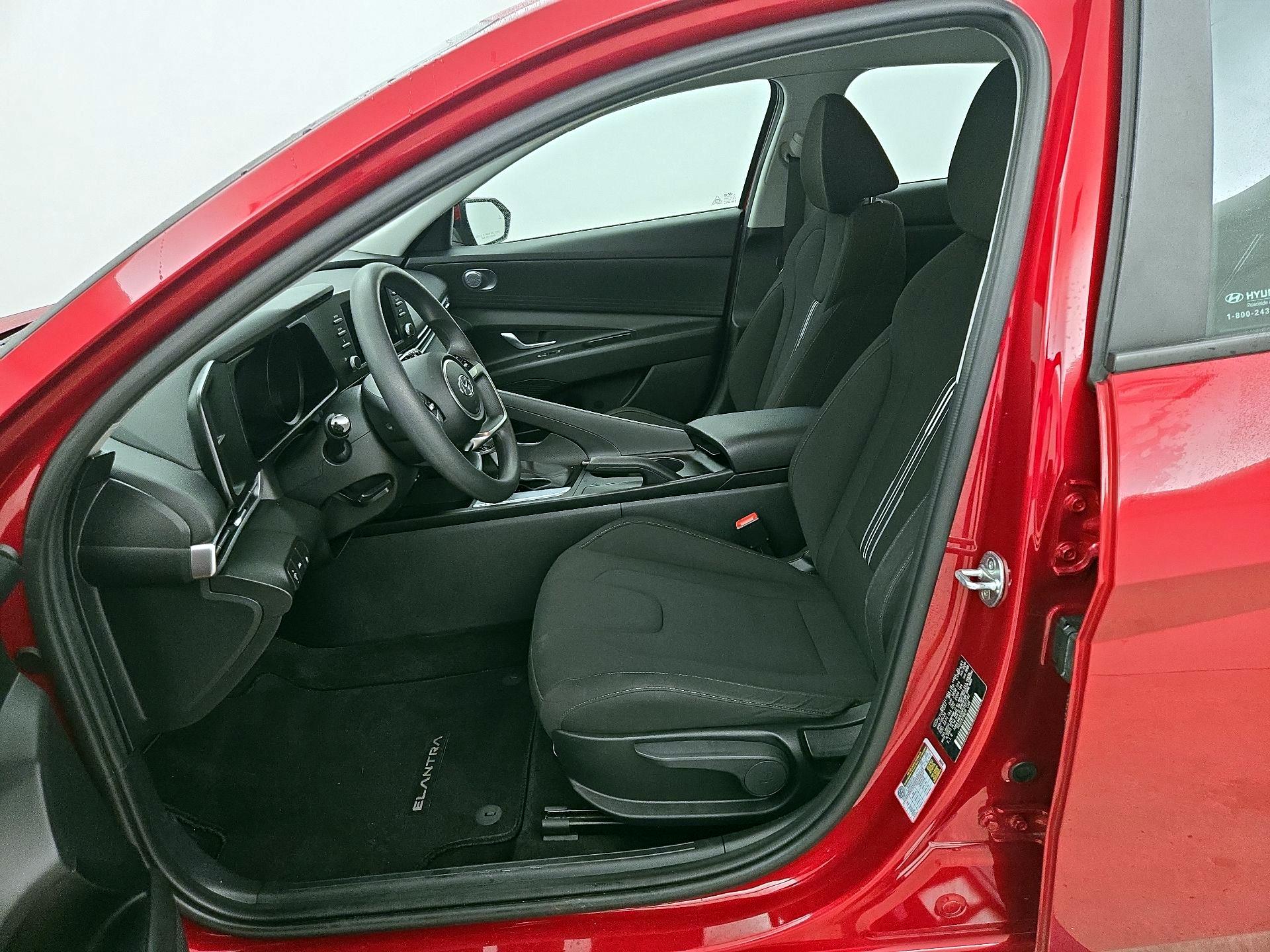 Thumbnail: 2023 Hyundai Elantra - 11