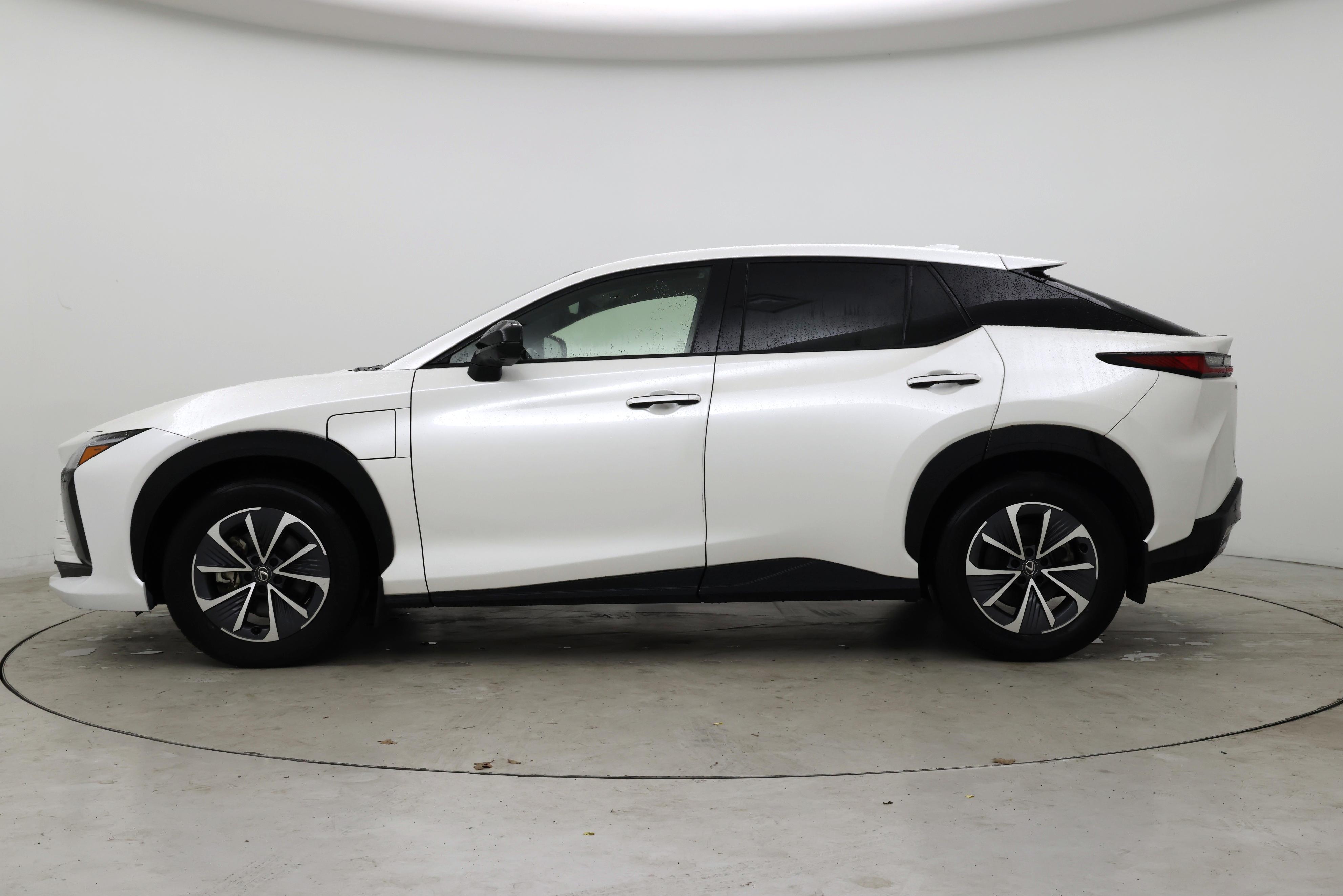 Thumbnail: 2023 Lexus RZ - 3