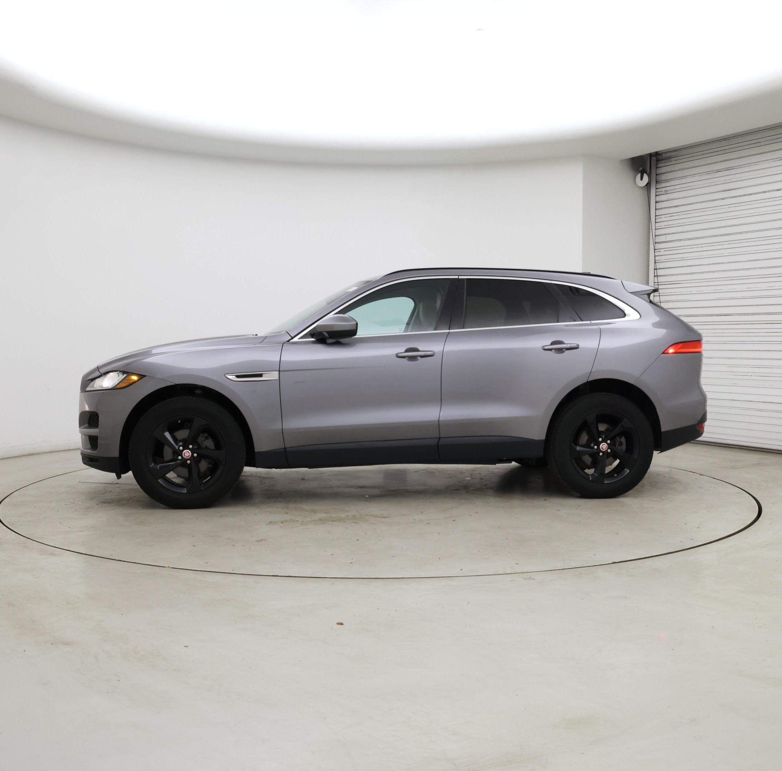 Thumbnail: 2020 Jaguar F-Pace - 3