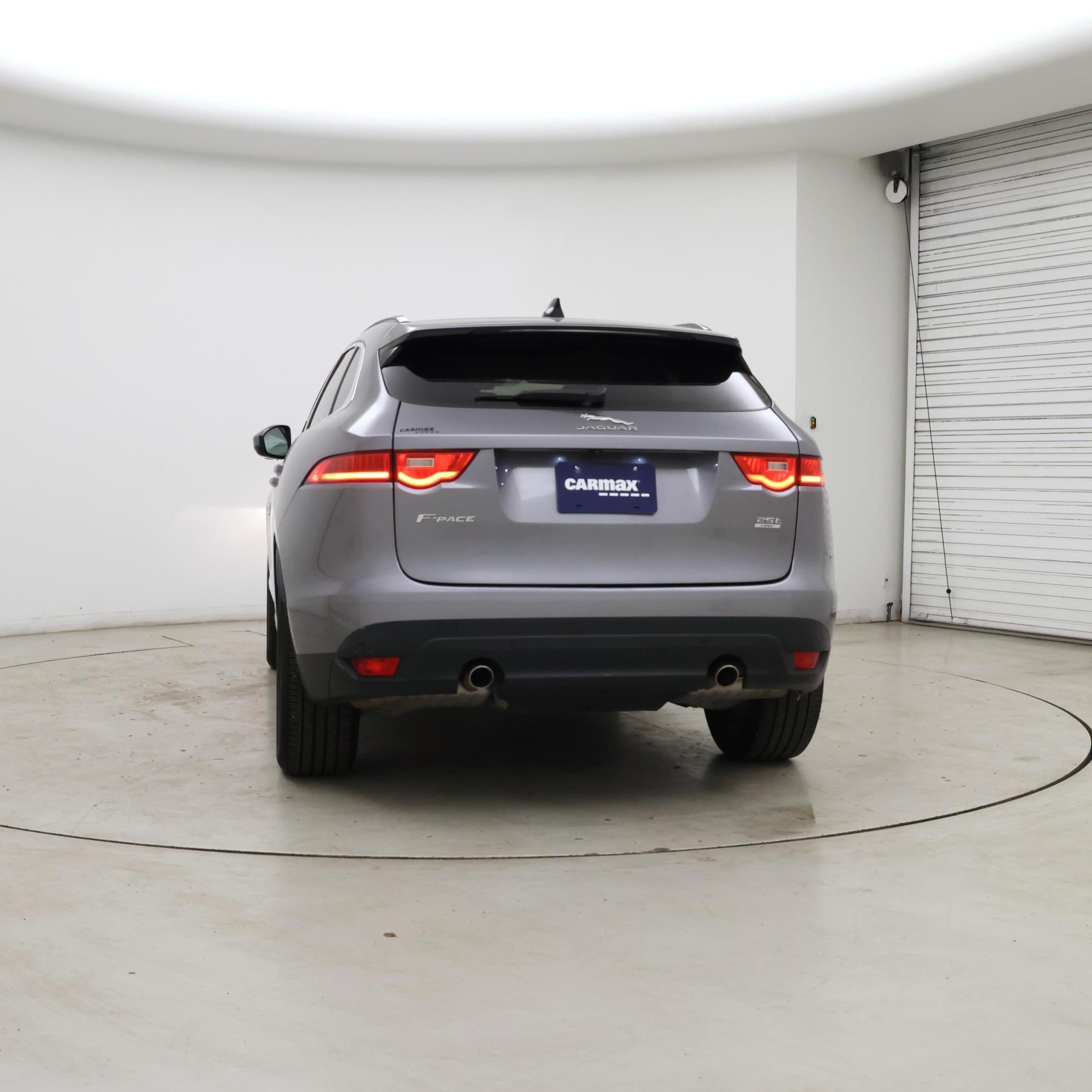 Thumbnail: 2020 Jaguar F-Pace - 6