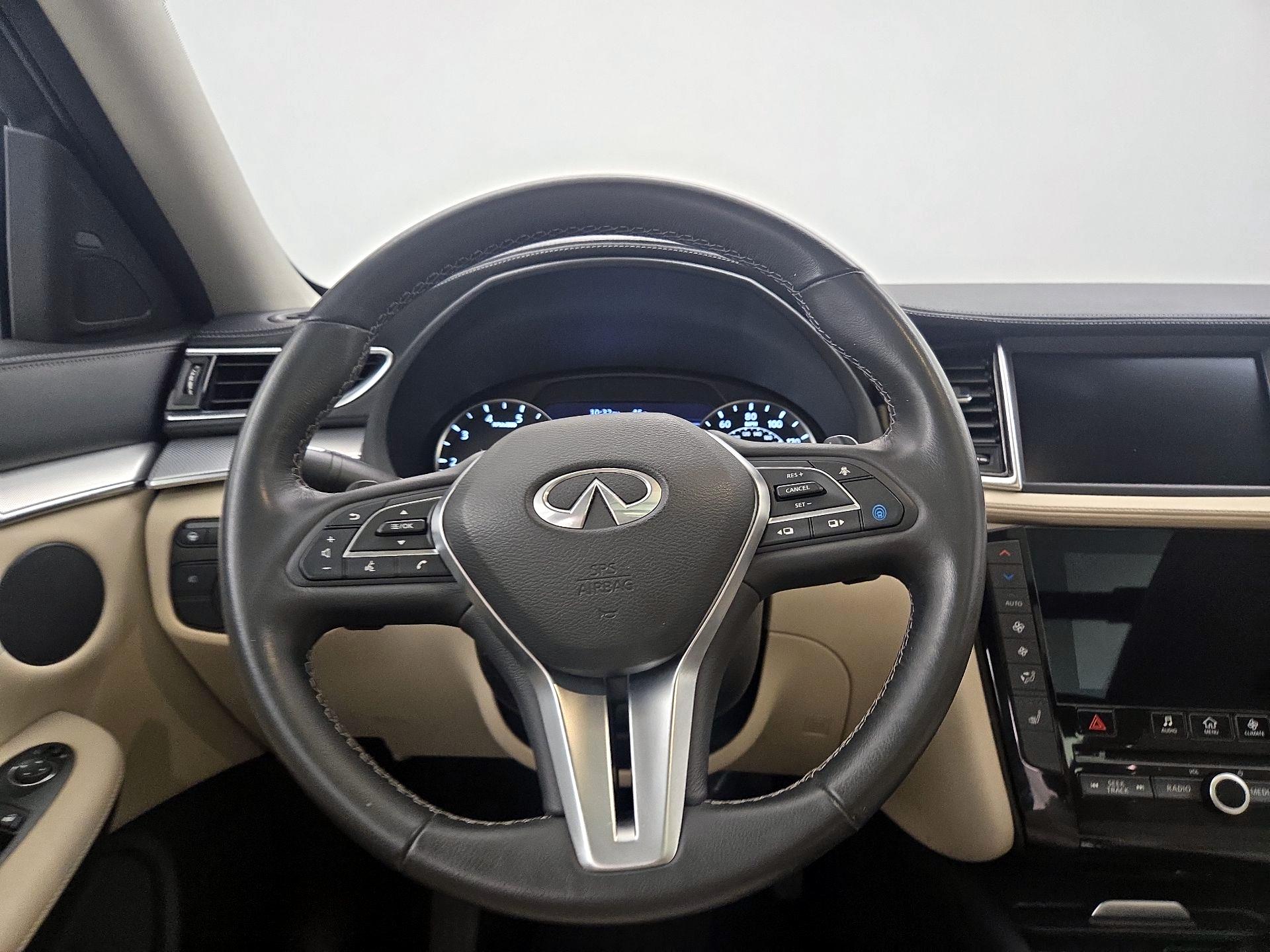 Thumbnail: 2021 INFINITI QX50 - 10