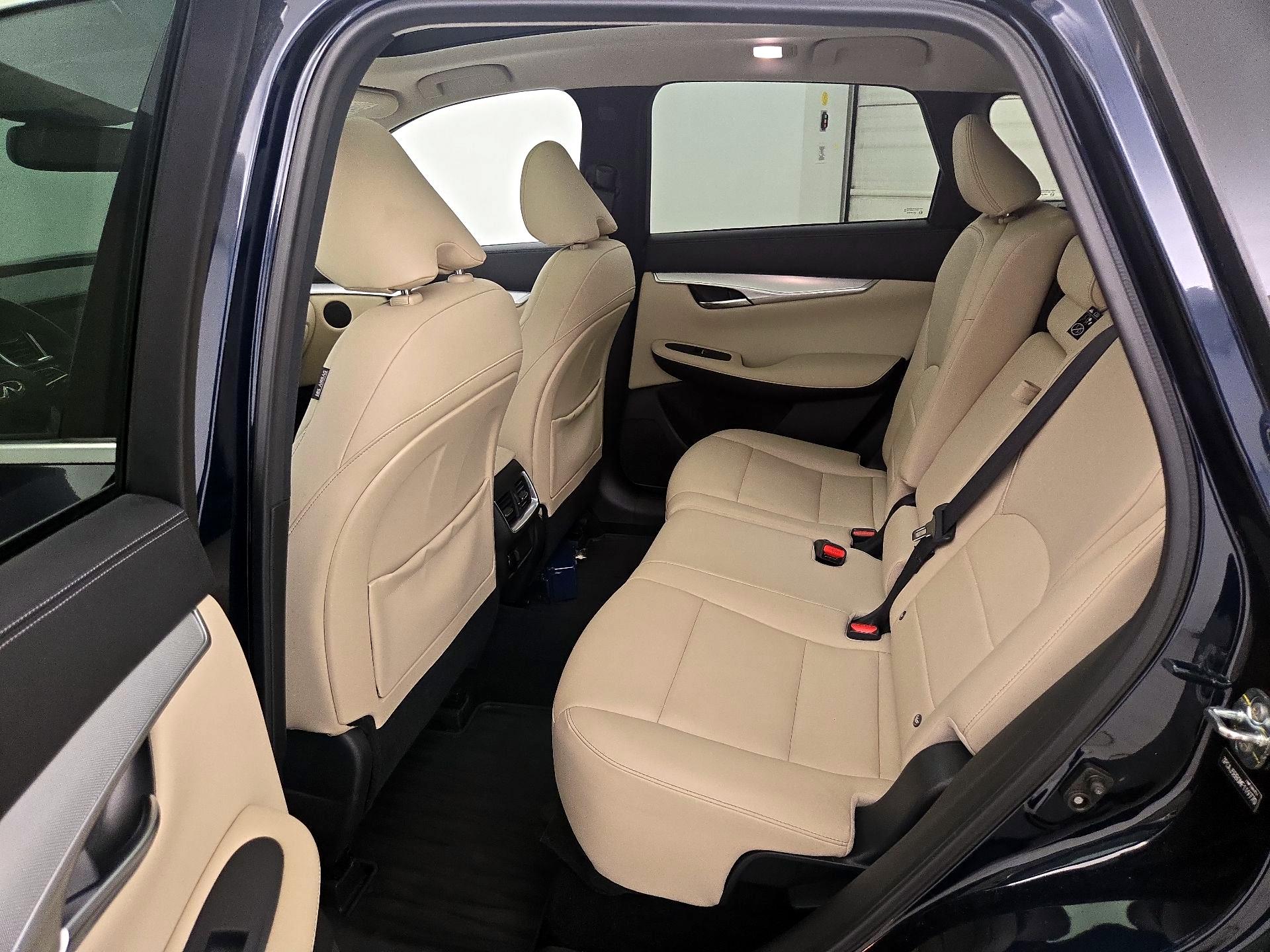 Thumbnail: 2021 INFINITI QX50 - 20