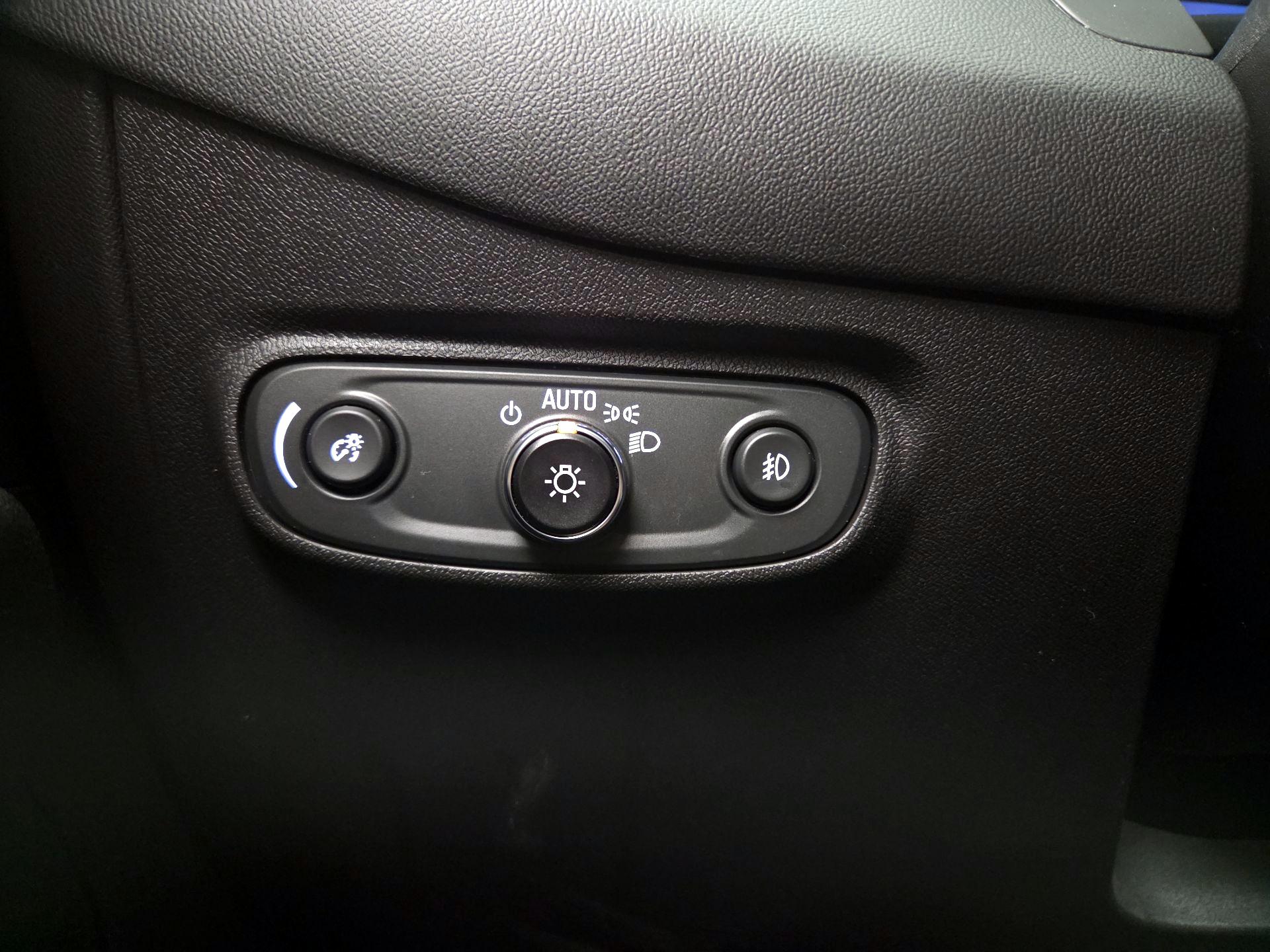 Thumbnail: 2023 Chevrolet Equinox - 13