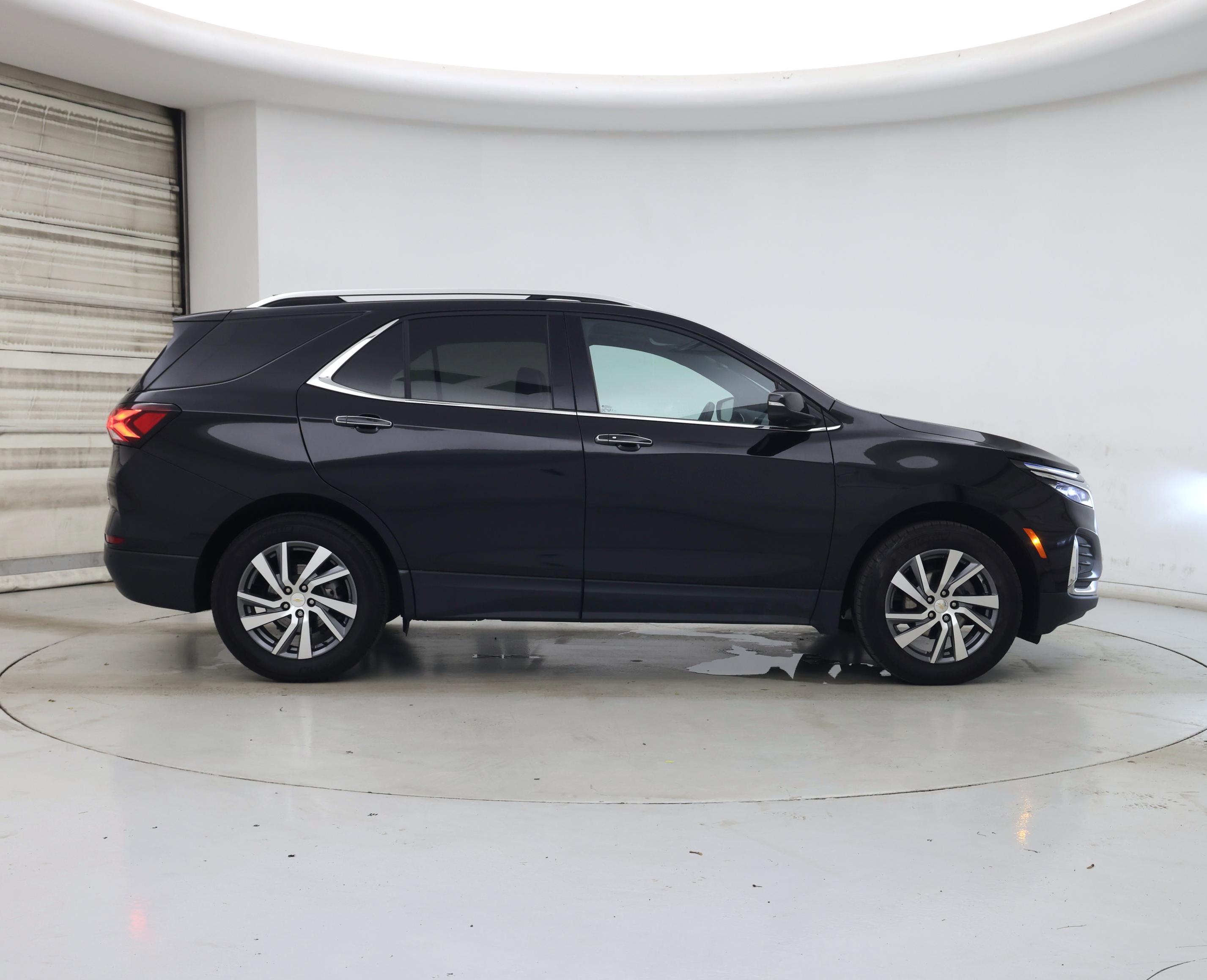 Thumbnail: 2023 Chevrolet Equinox - 7