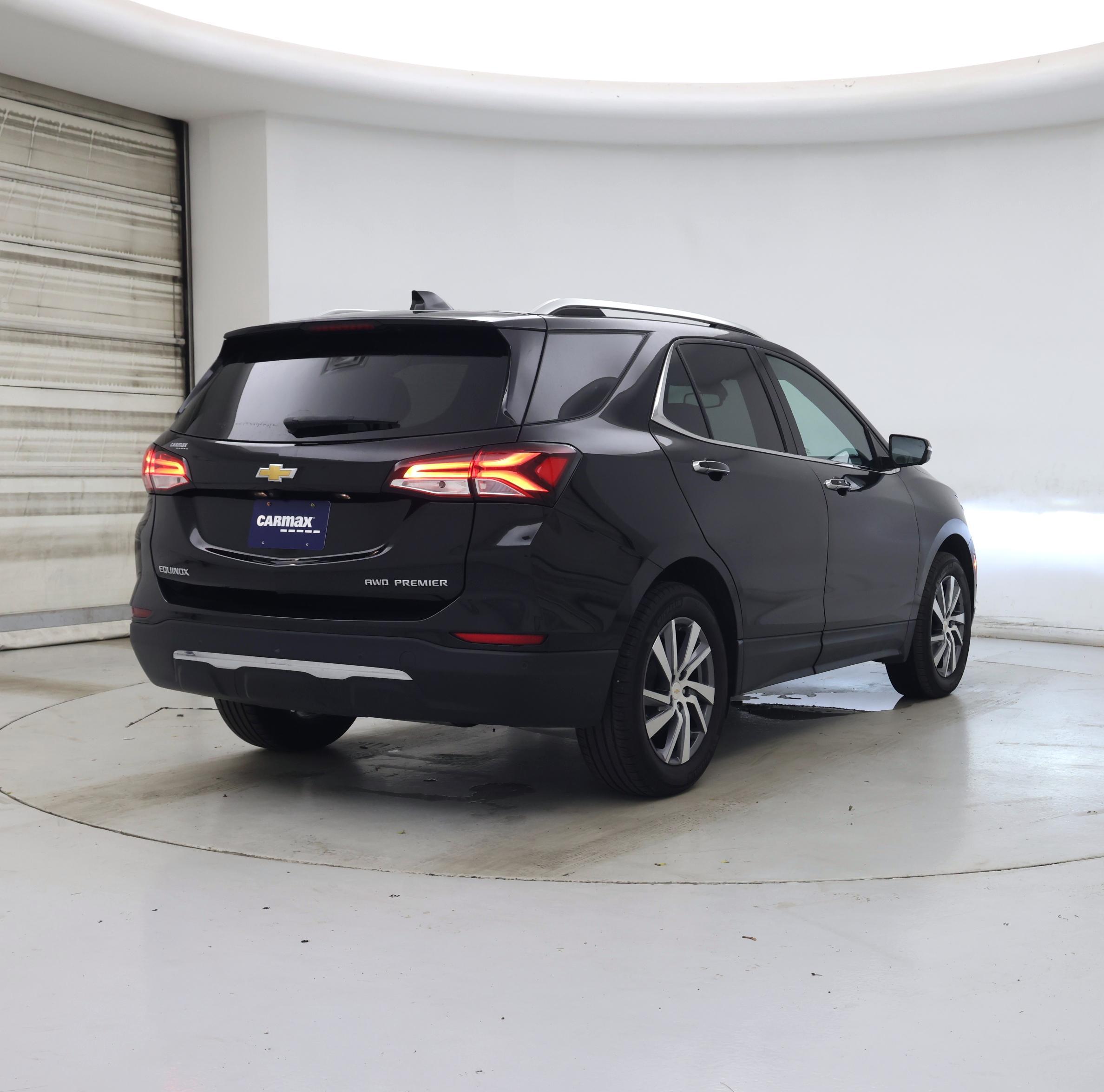 Thumbnail: 2023 Chevrolet Equinox - 8