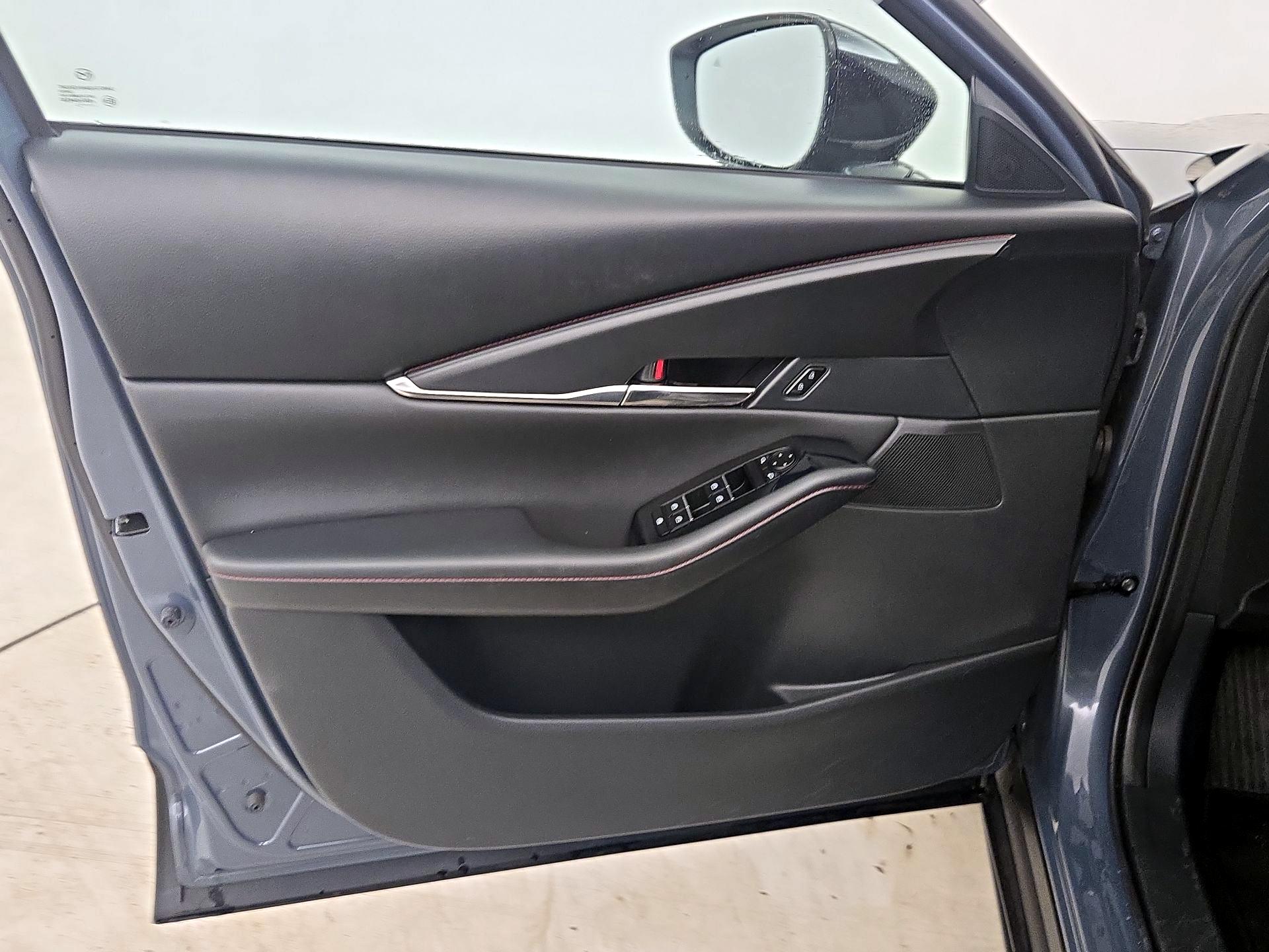 Thumbnail: 2023 Mazda CX-30 - 12