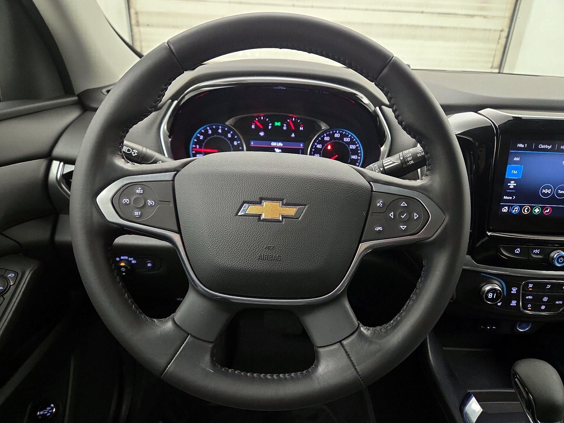 Thumbnail: 2021 Chevrolet Traverse - 10