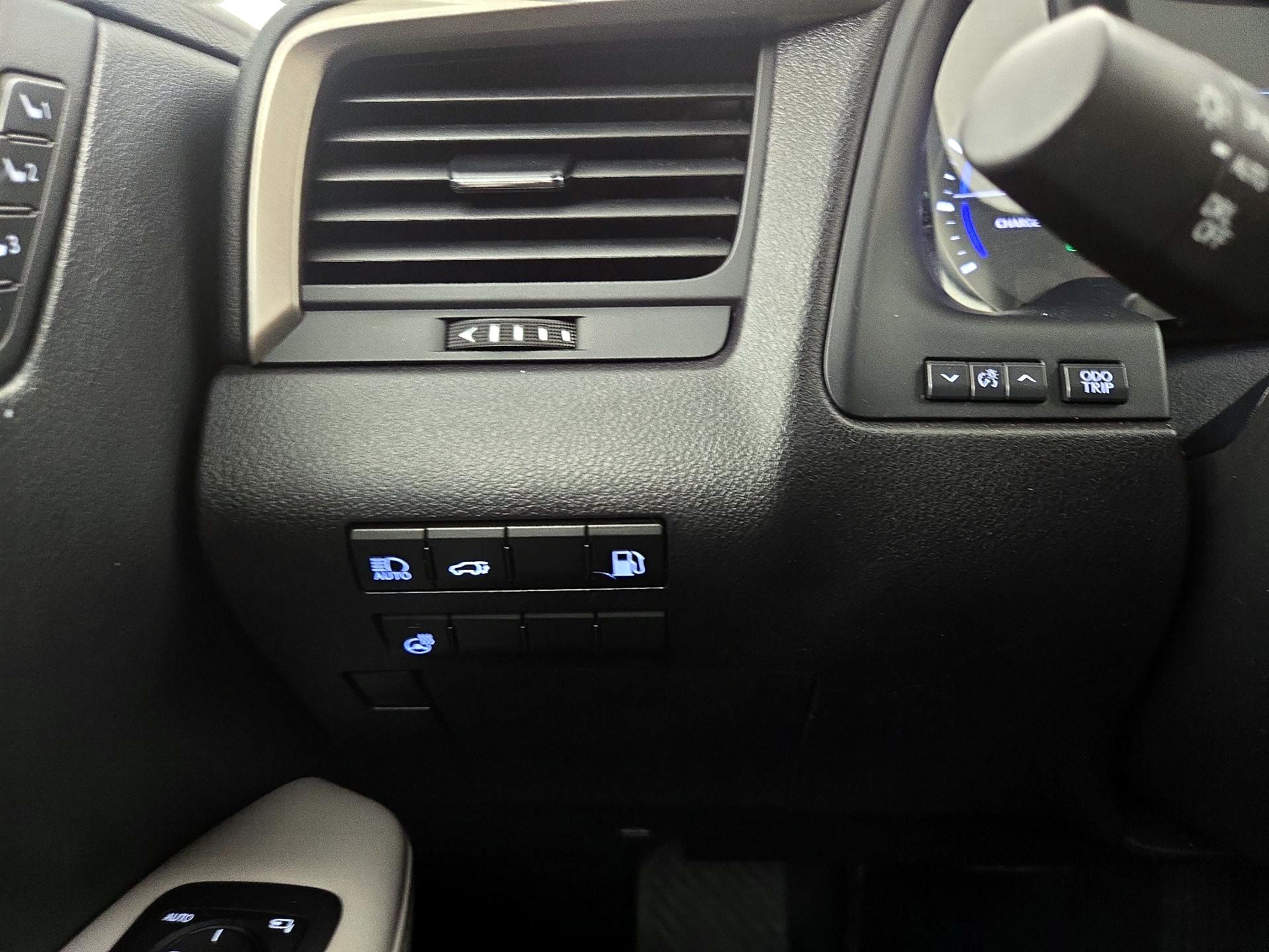 Thumbnail: 2020 Lexus RX - 13