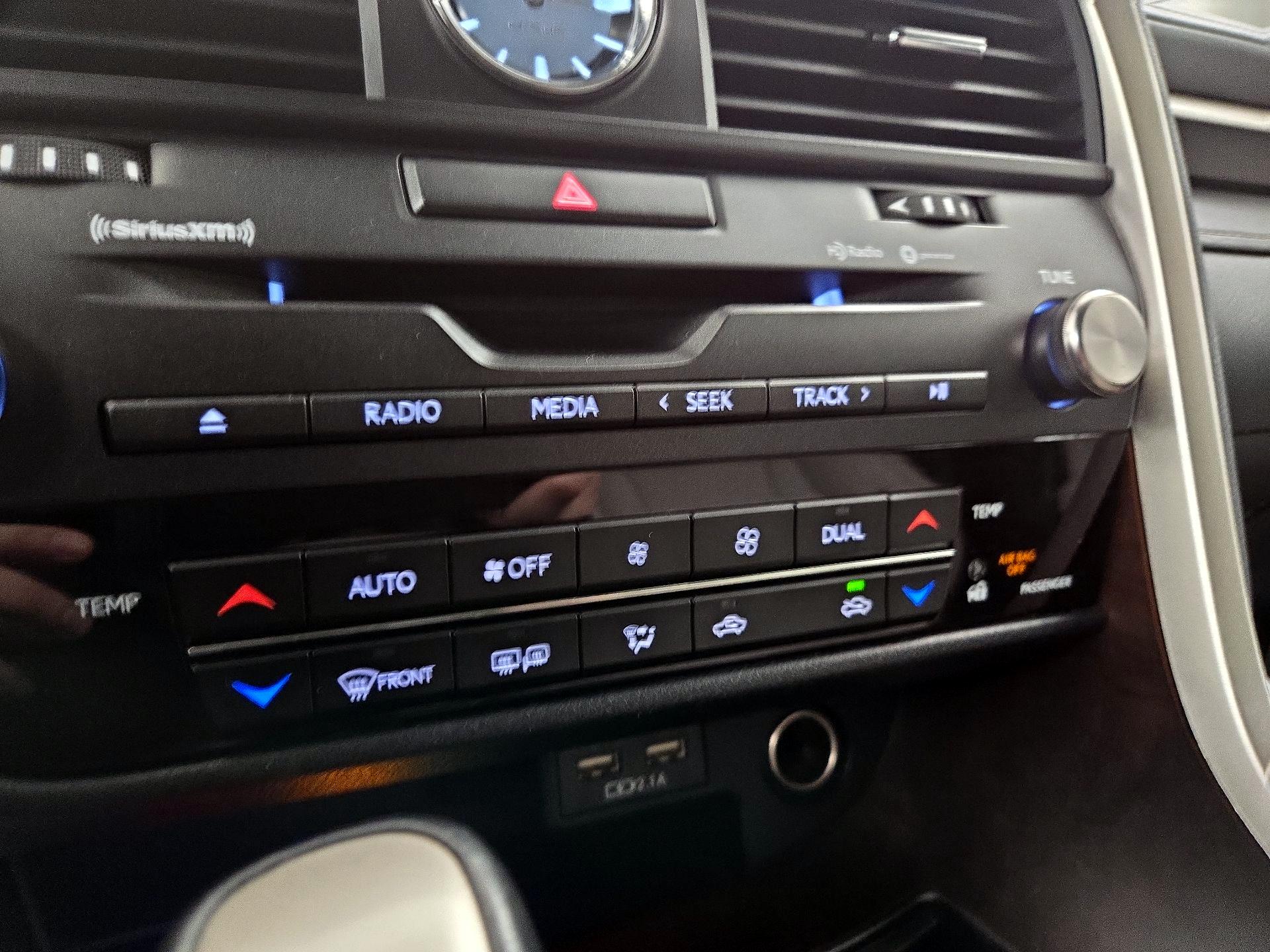 Thumbnail: 2020 Lexus RX - 16