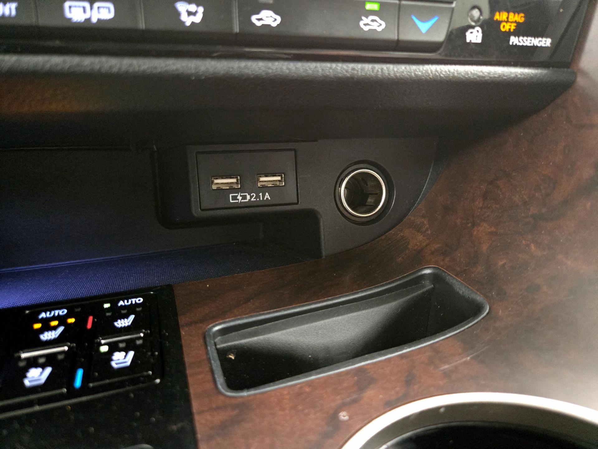 Thumbnail: 2020 Lexus RX - 18