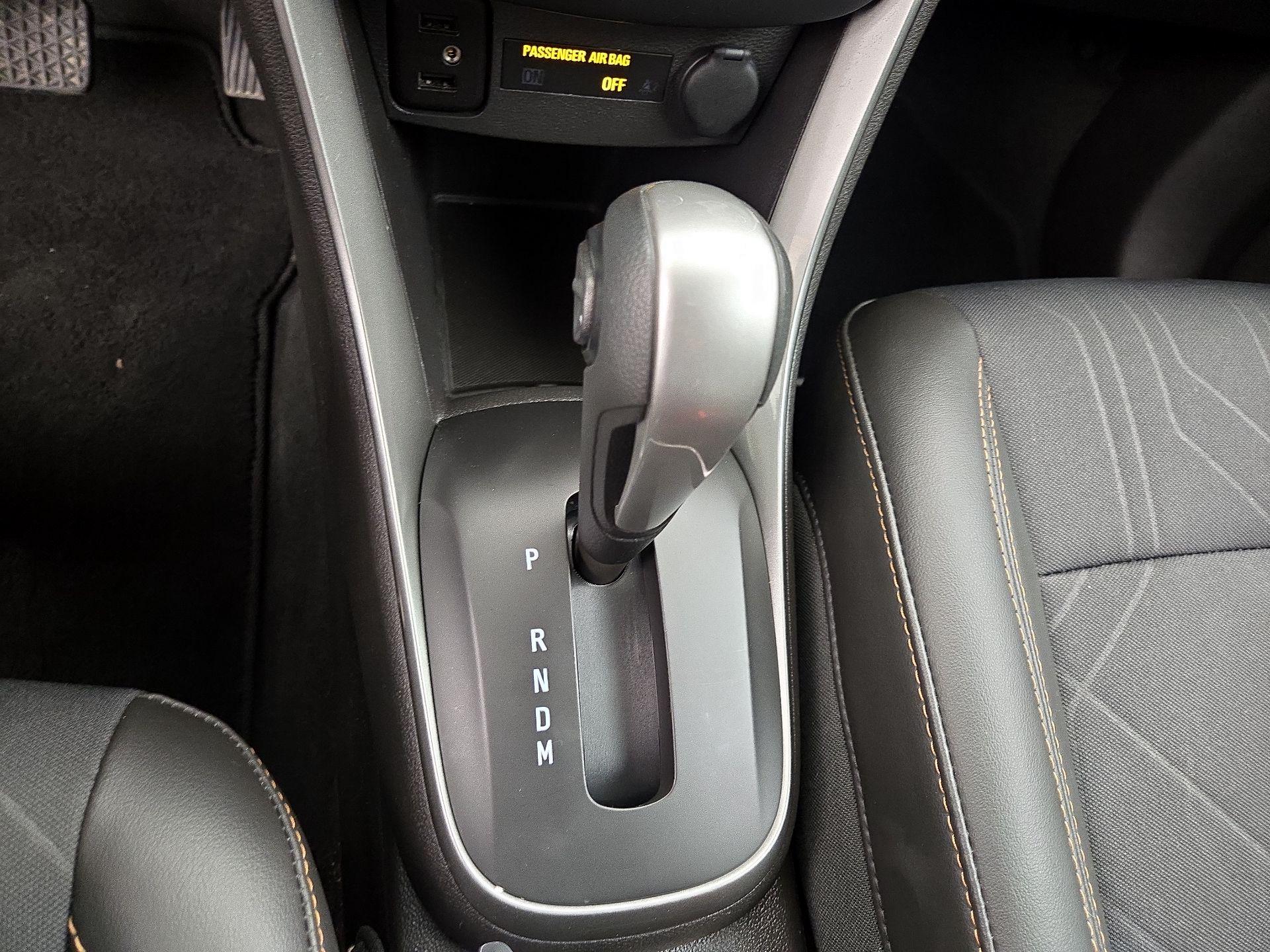 Thumbnail: 2018 Chevrolet Trax - 17