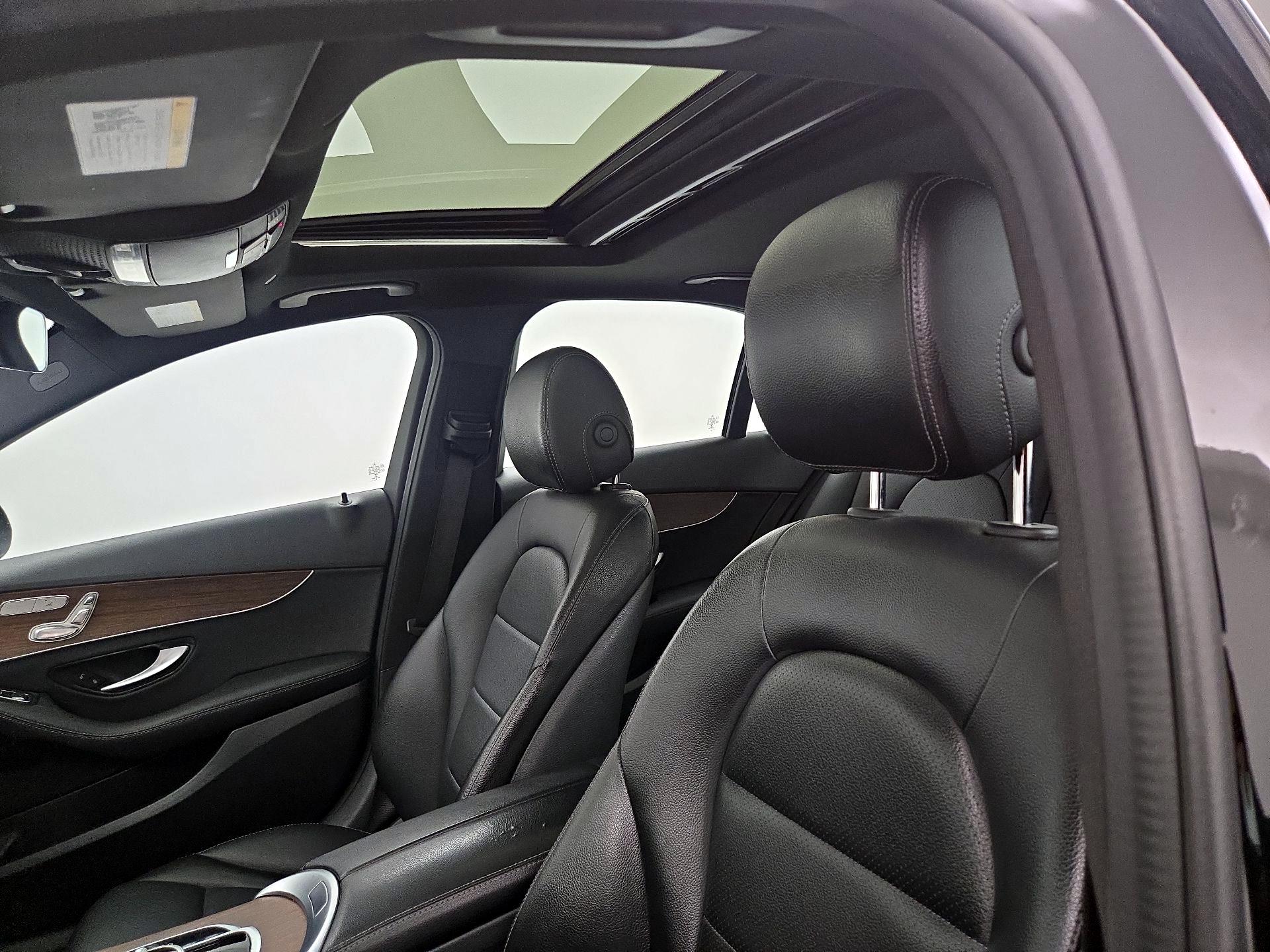 Thumbnail: 2021 Mercedes-Benz C-Class - 19