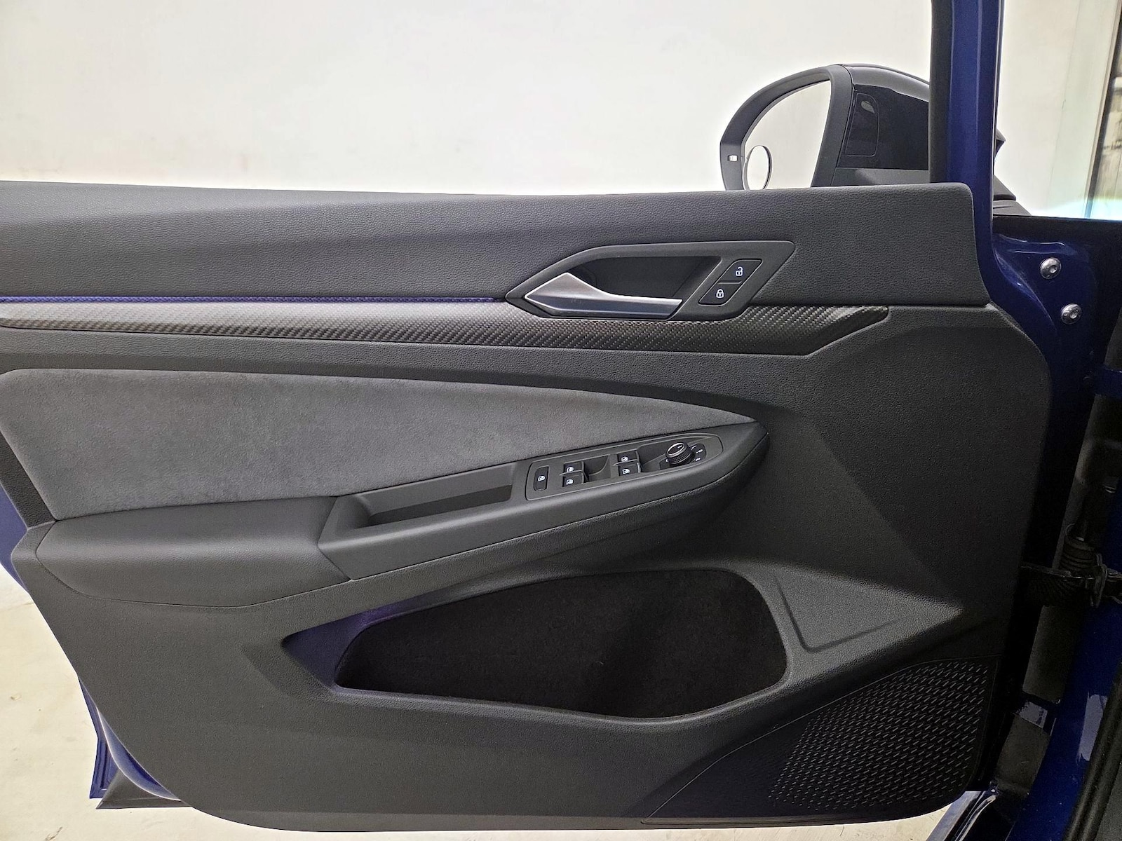 2025 Volkswagen Golf R R - Photo 13