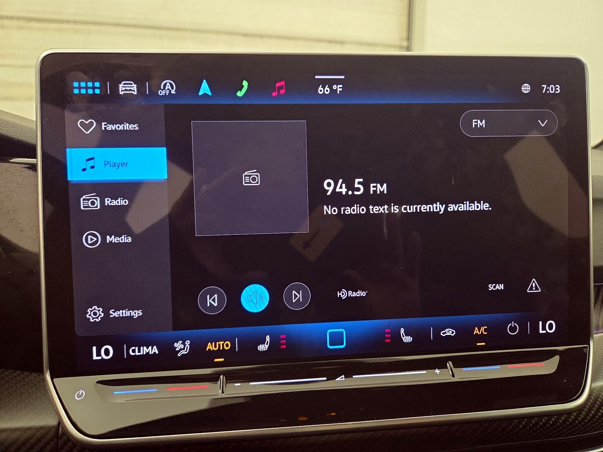 Thumbnail: 2025 Volkswagen Golf - 16