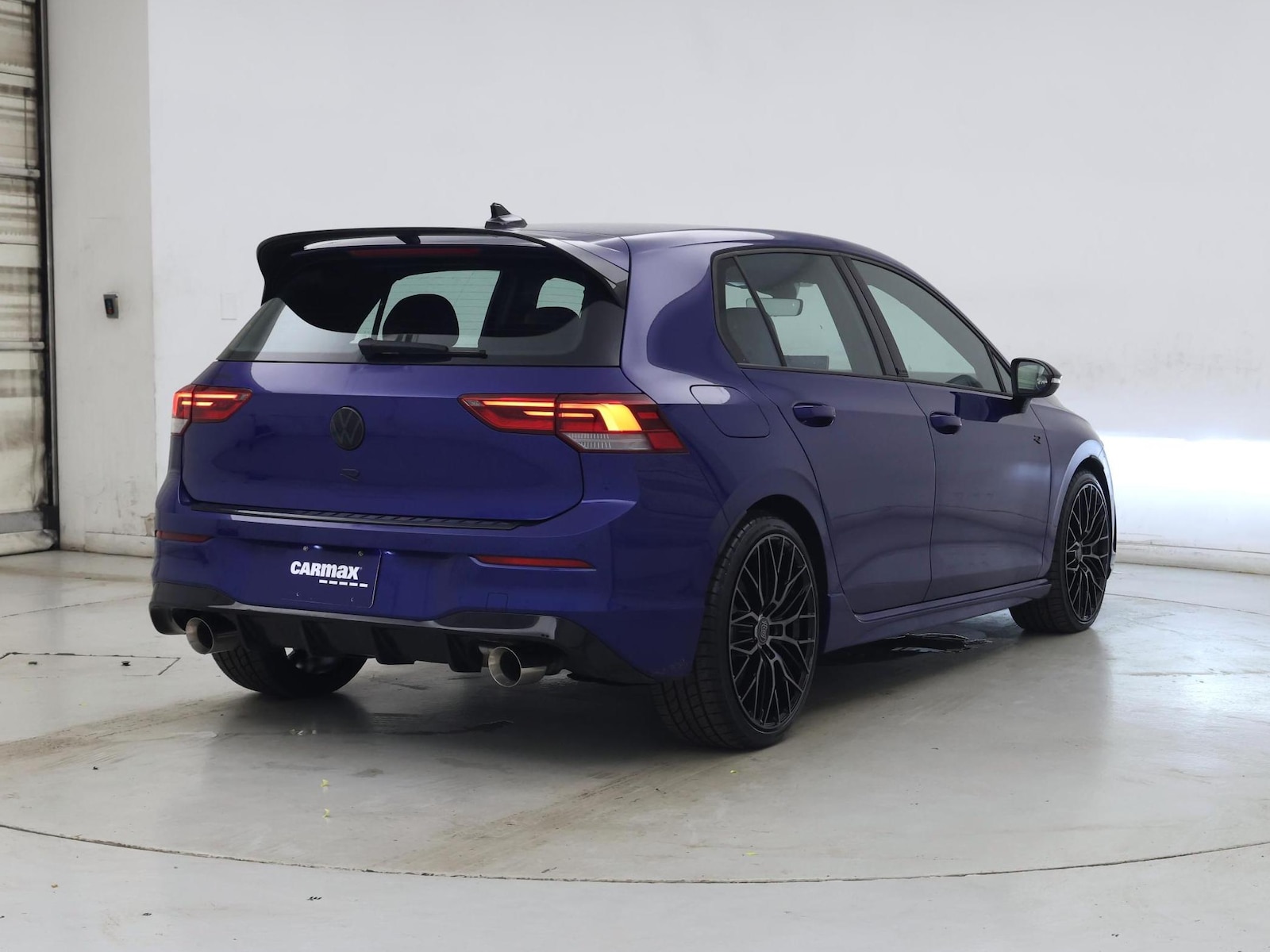 2025 Volkswagen Golf R R - Photo 9