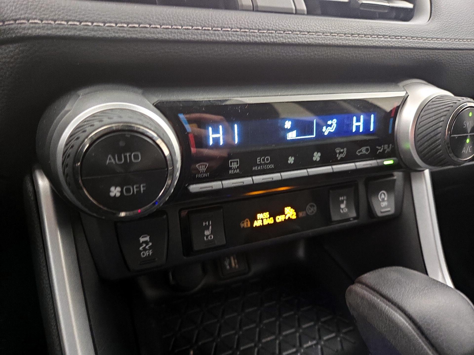 Thumbnail: 2023 Toyota RAV4 - 16