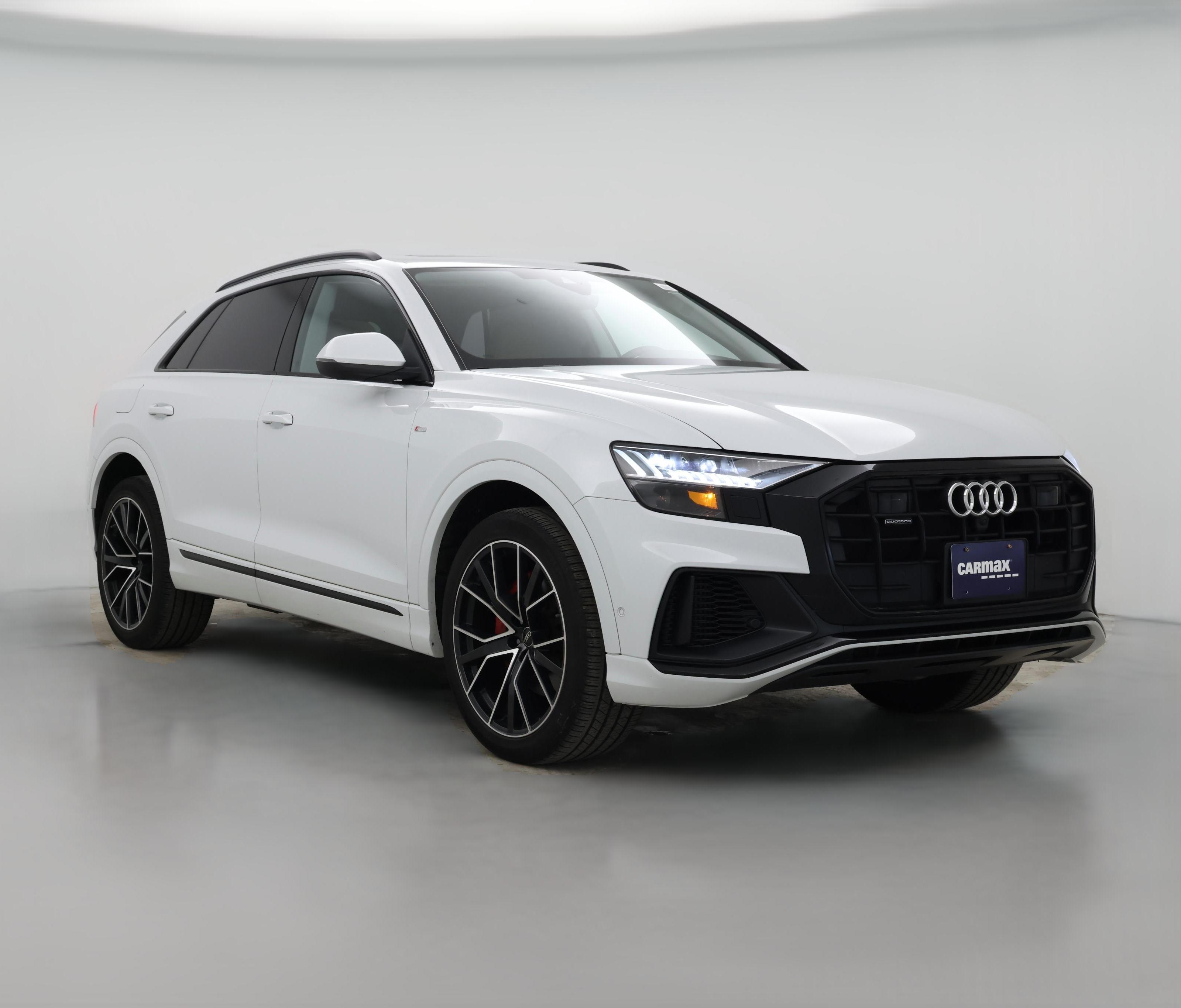 Thumbnail: 2023 Audi Q8 - 1