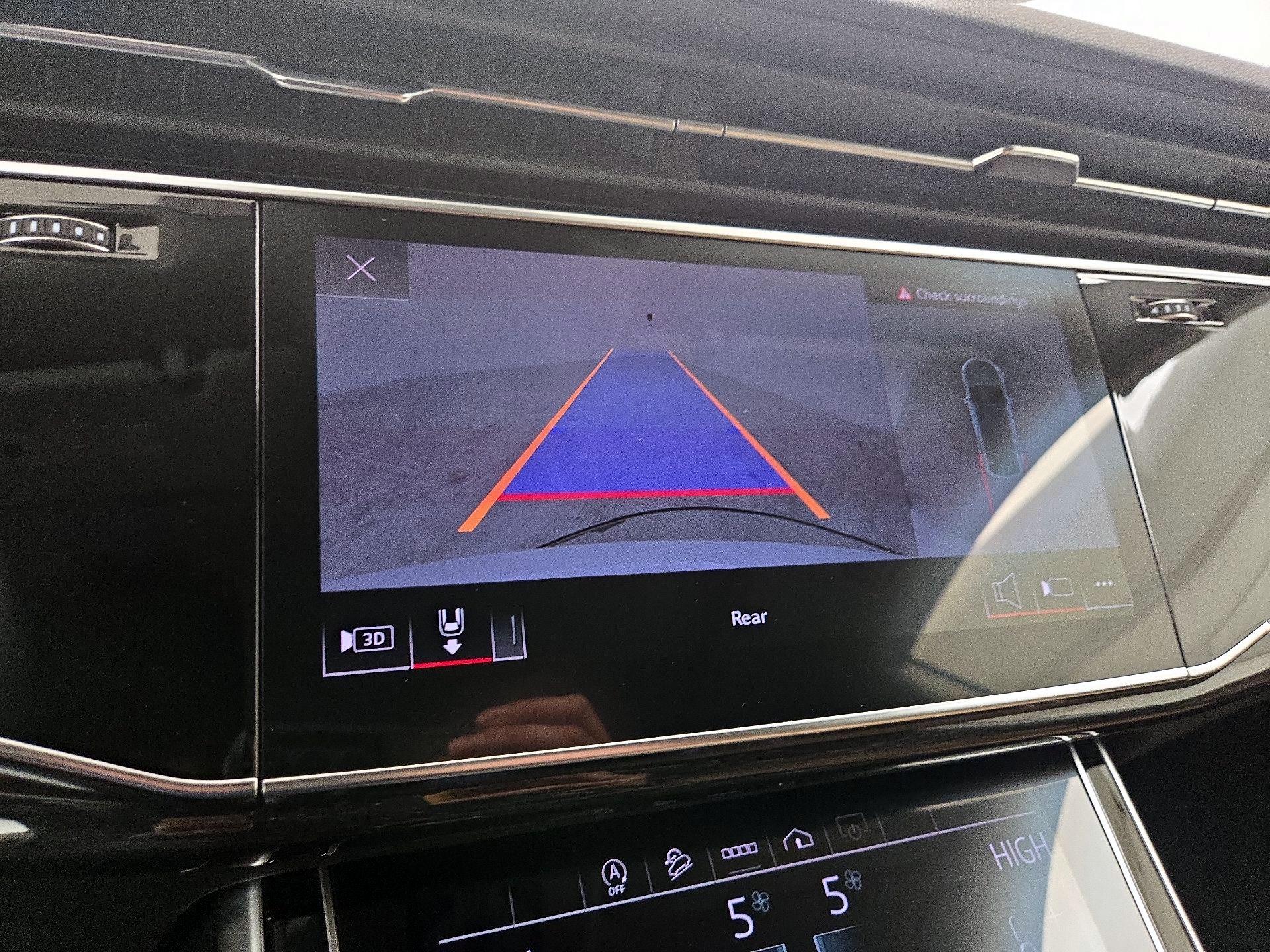 Thumbnail: 2023 Audi Q8 - 15