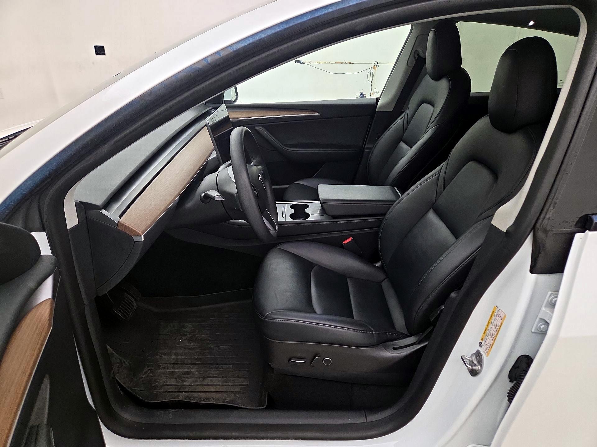 Thumbnail: 2023 Tesla Model Y - 11