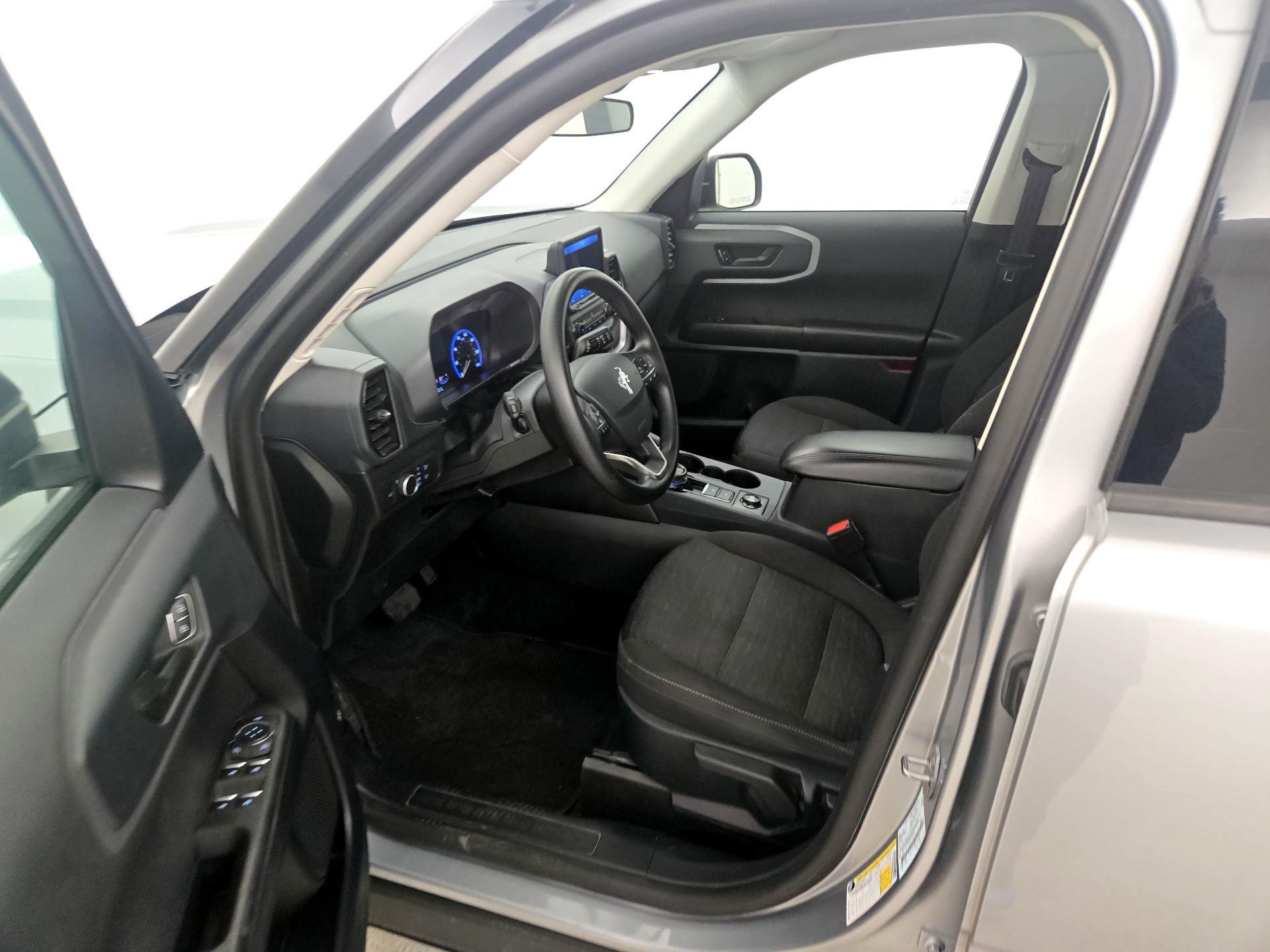 Thumbnail: 2021 Ford Bronco Sport - 11