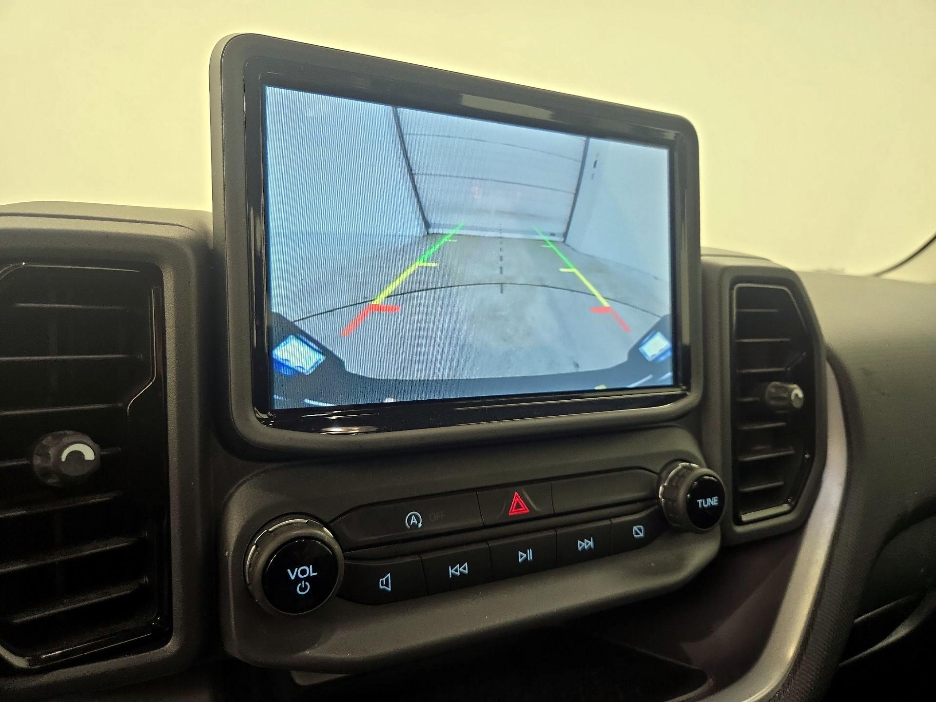 Thumbnail: 2021 Ford Bronco Sport - 14