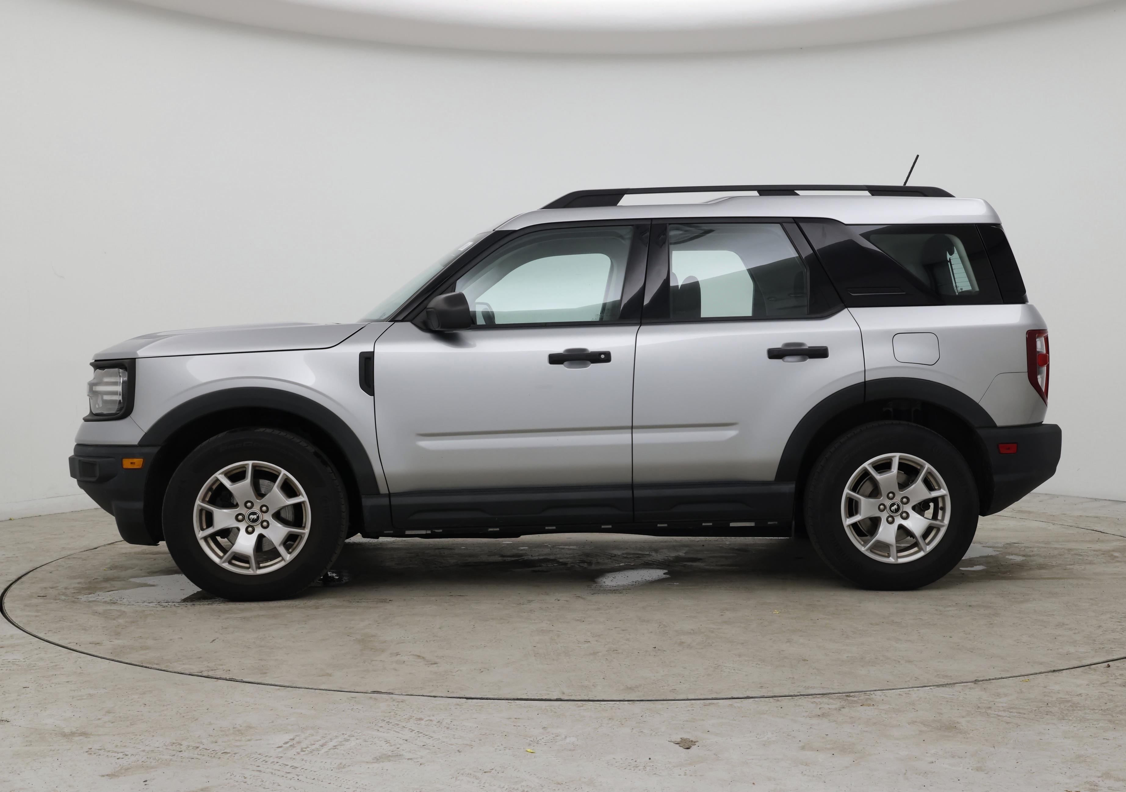 Thumbnail: 2021 Ford Bronco Sport - 3