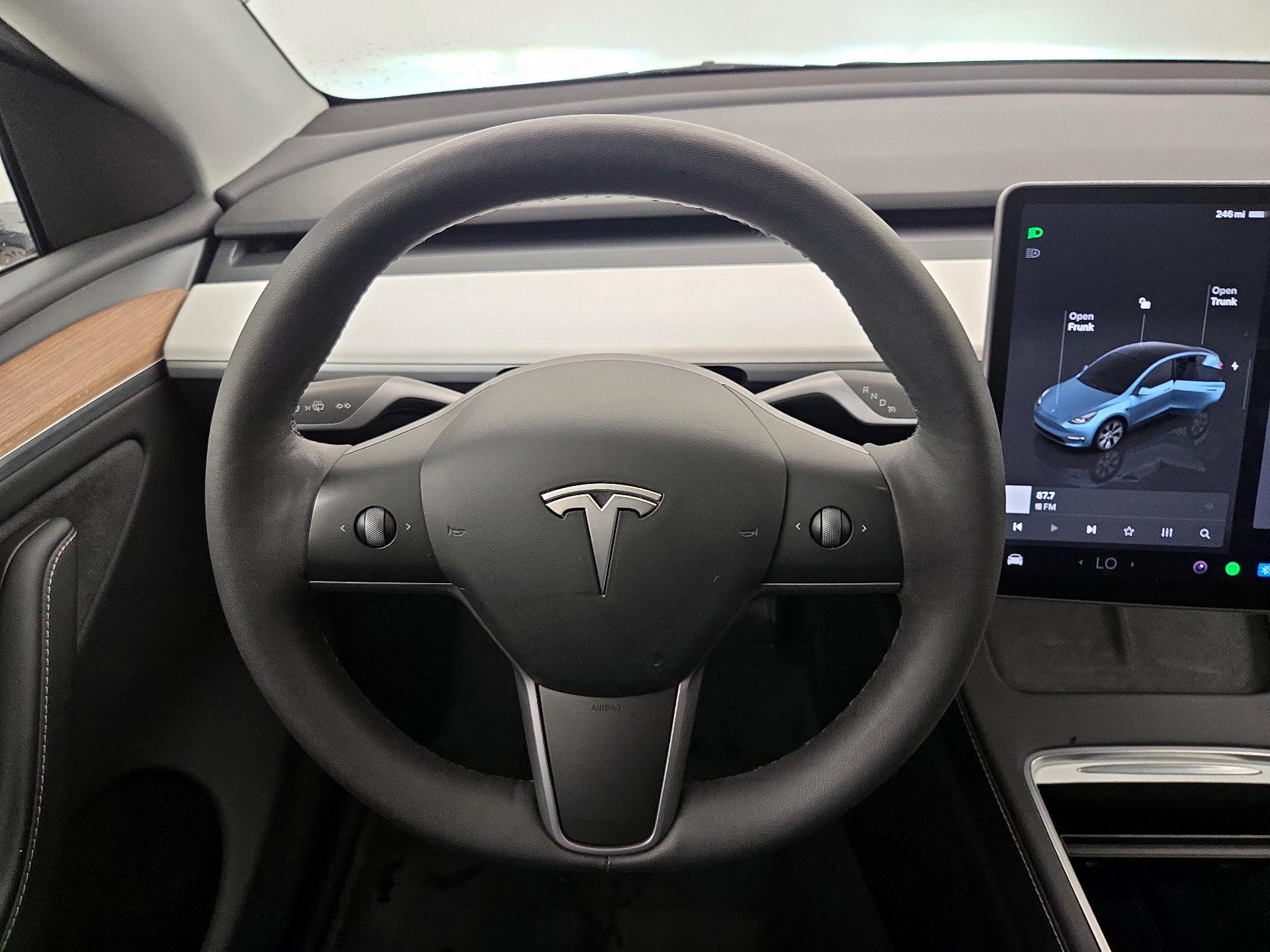 Thumbnail: 2024 Tesla Model Y - 10