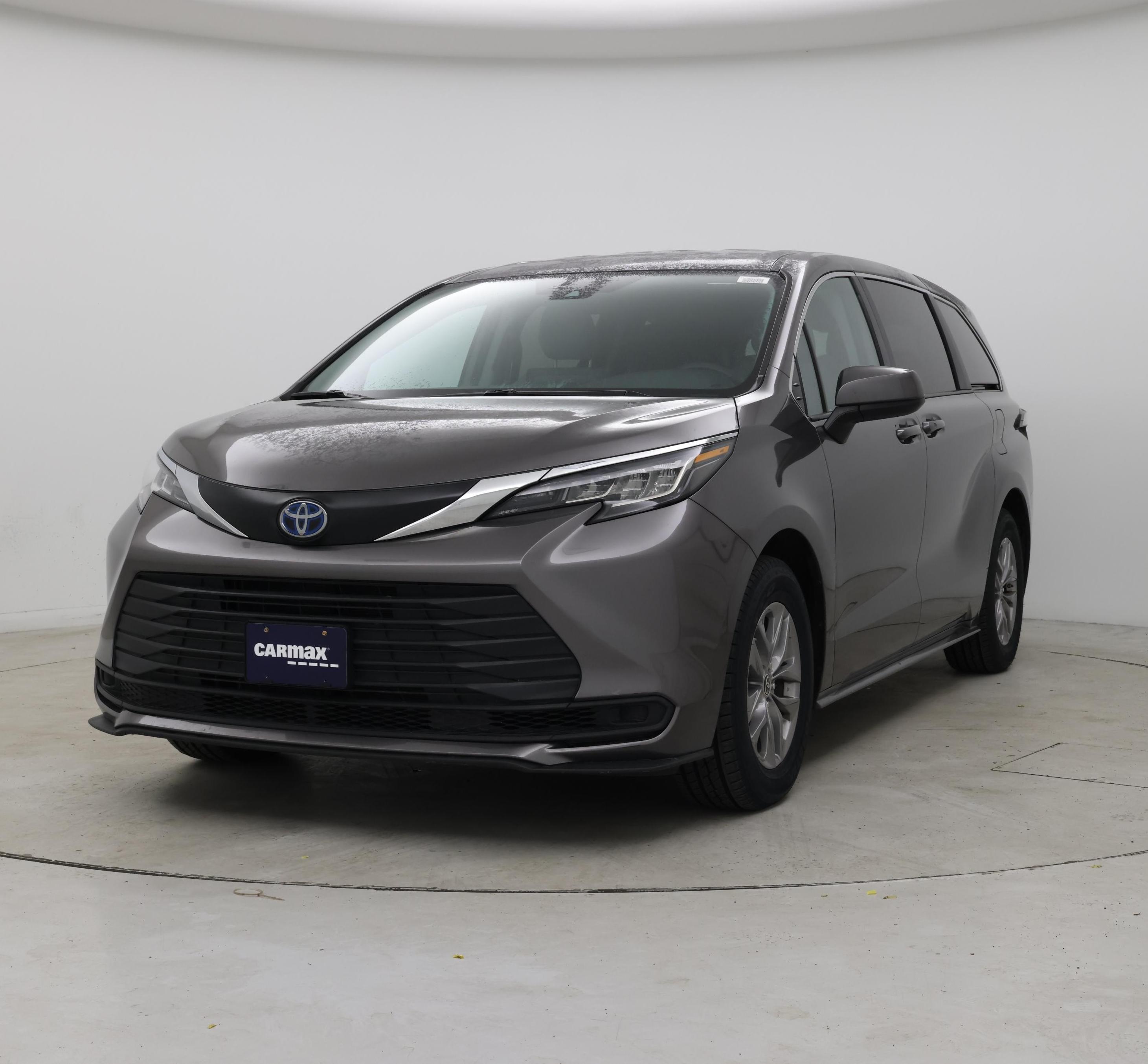 Thumbnail: 2022 Toyota Sienna - 4