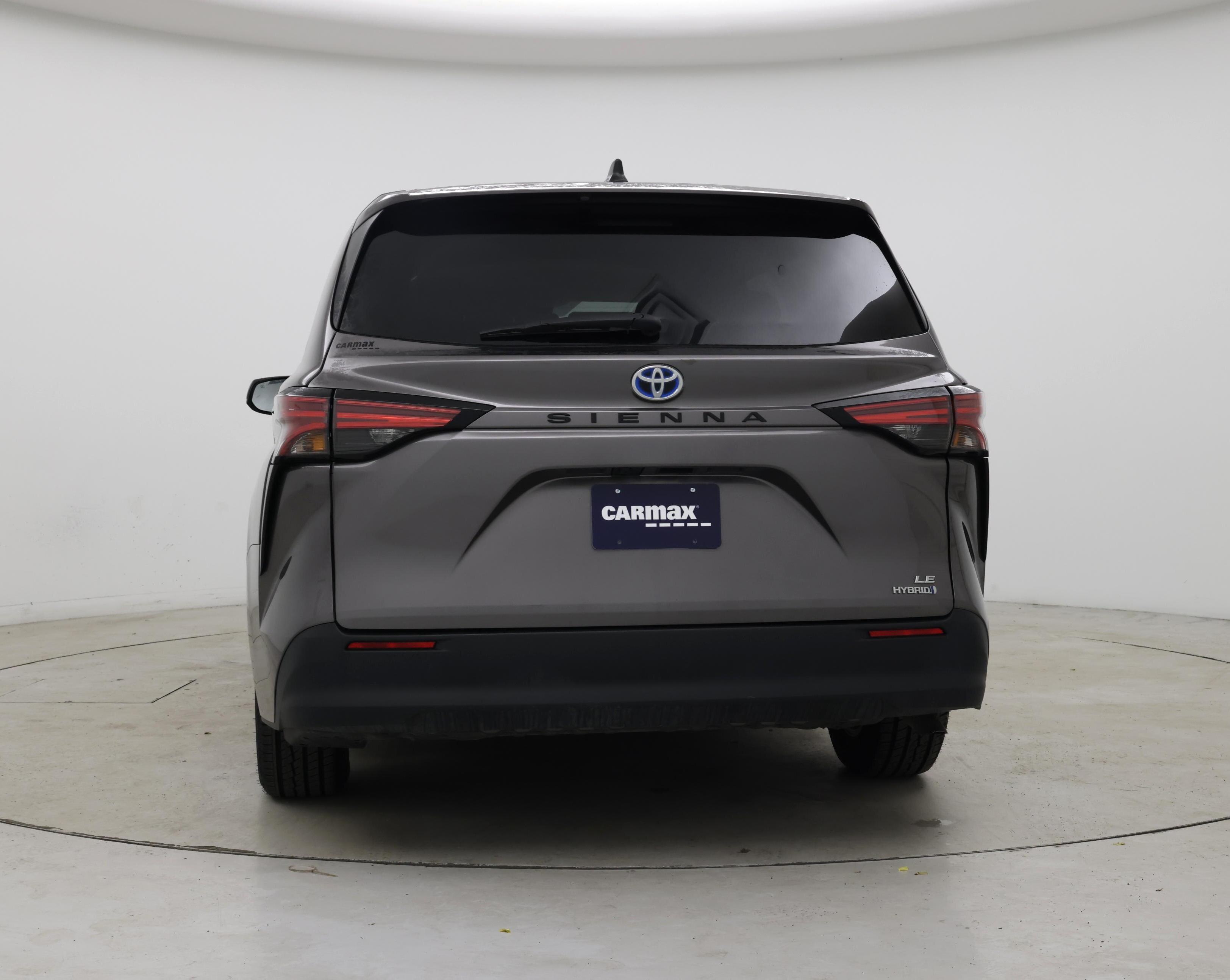 Thumbnail: 2022 Toyota Sienna - 6