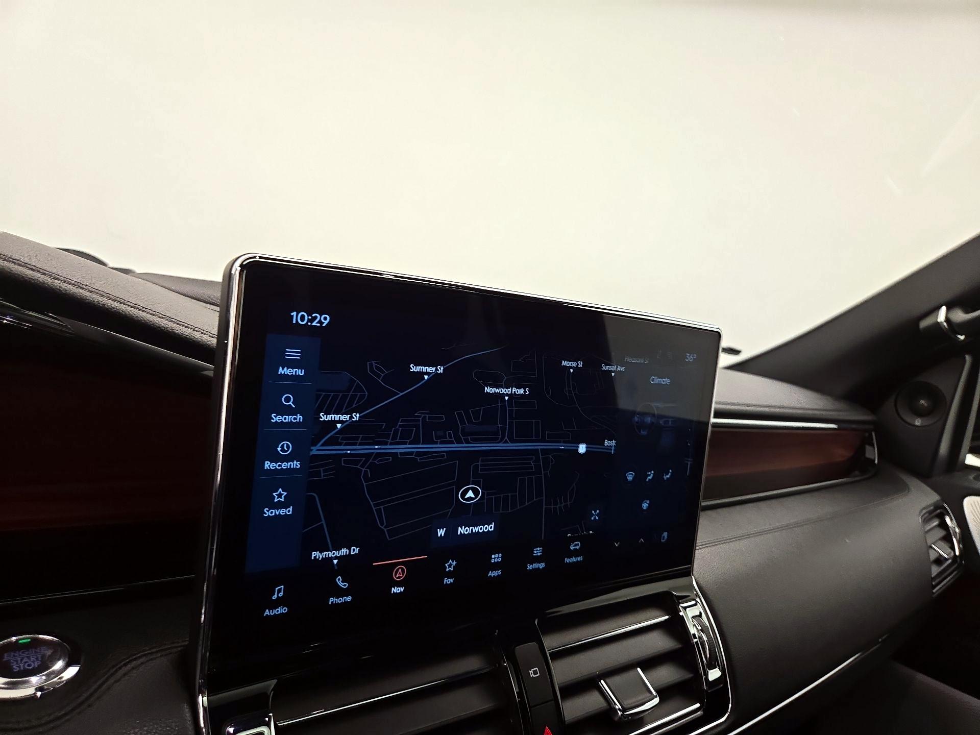 Thumbnail: 2023 Lincoln Navigator - 14